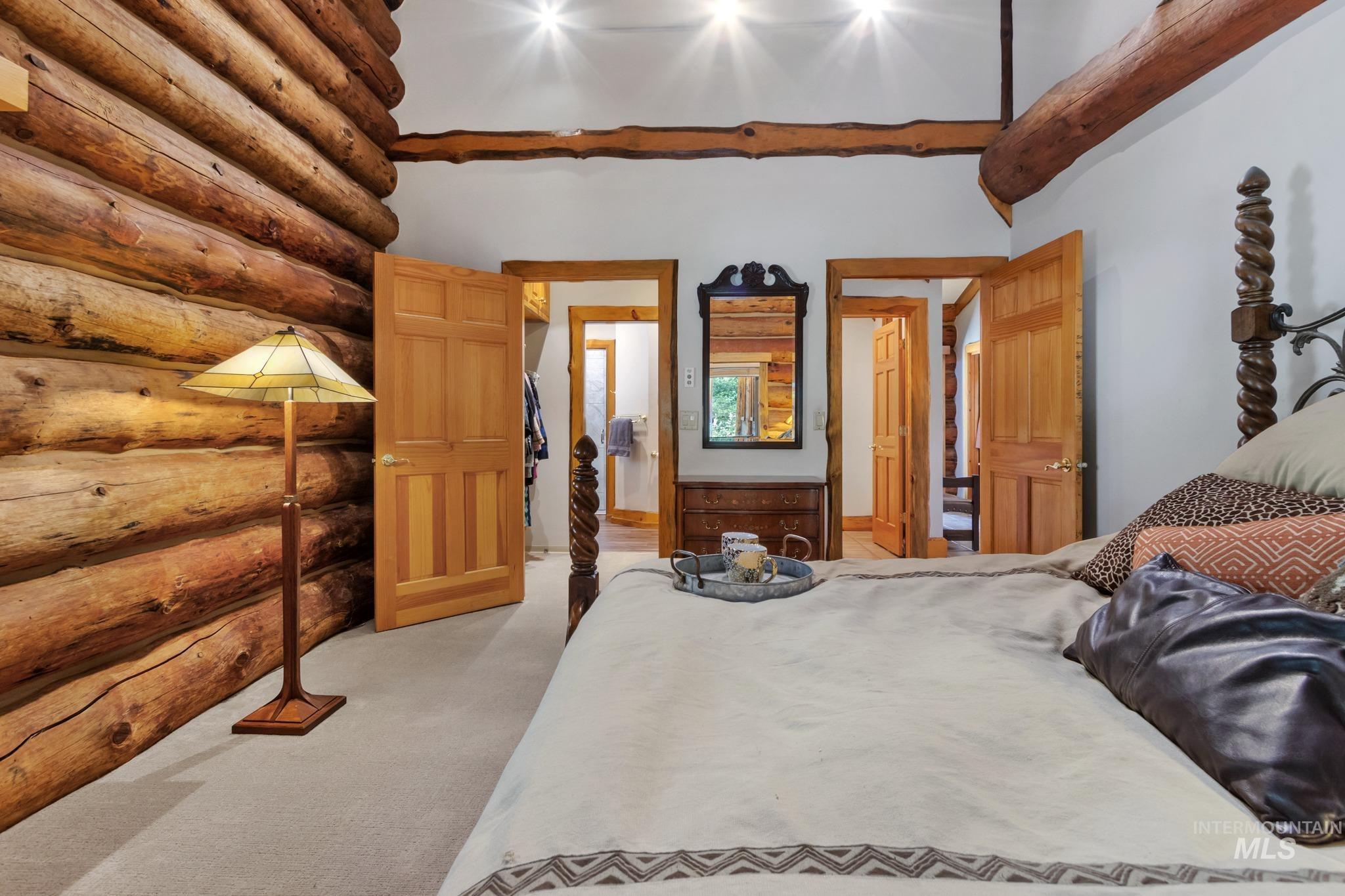 property viewer photo 16