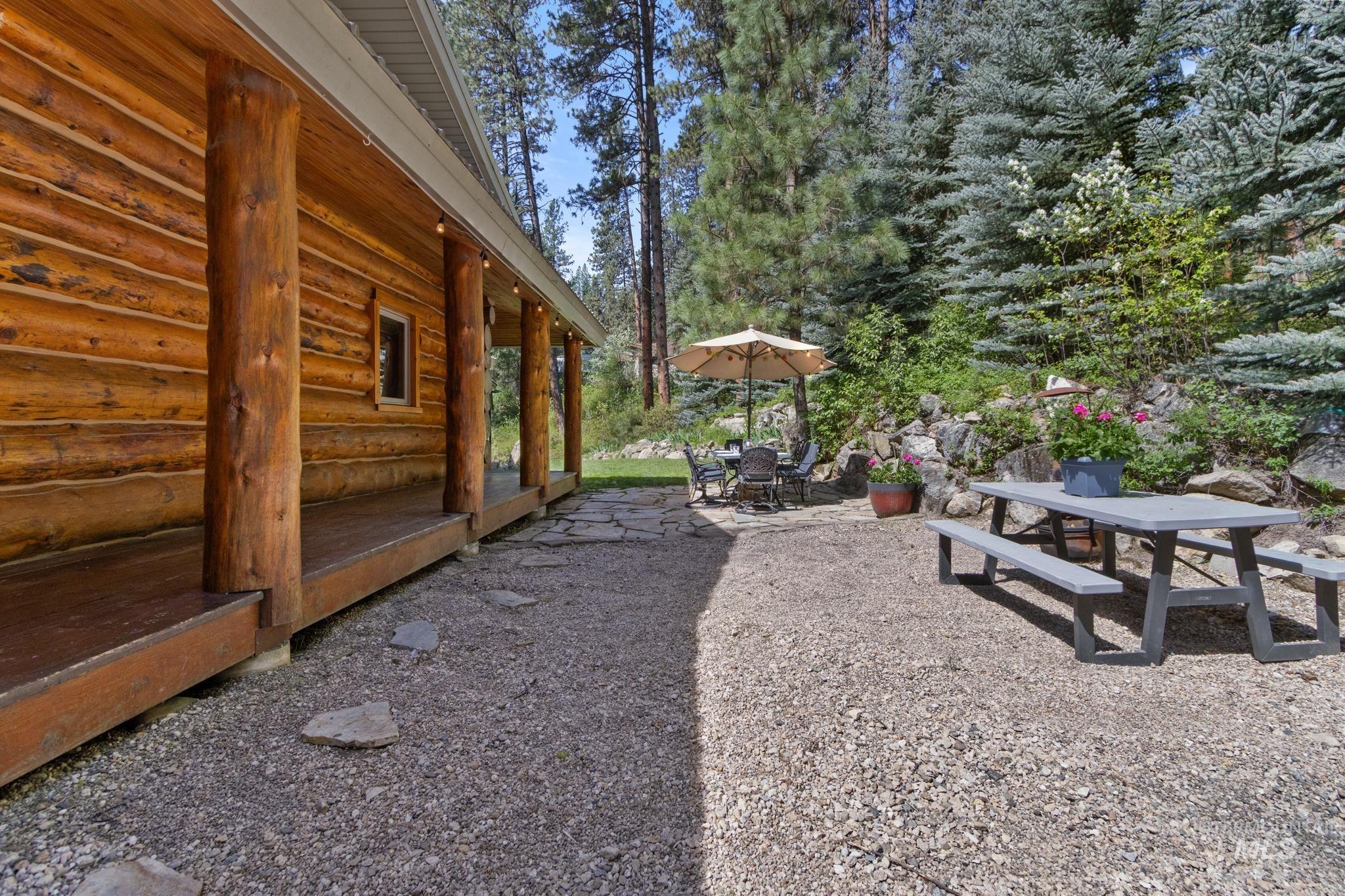 property viewer photo 26