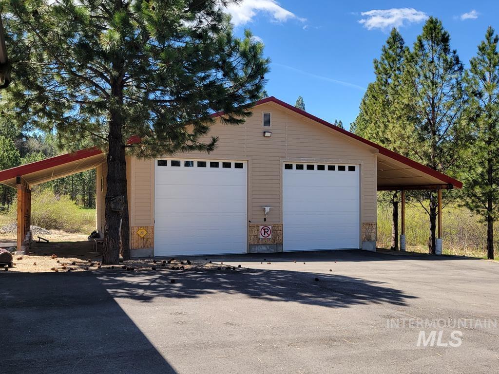 main property photo 49