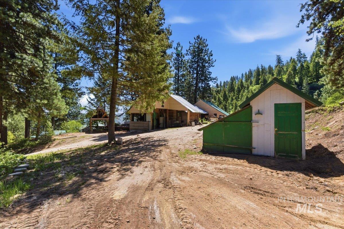 main property photo 21