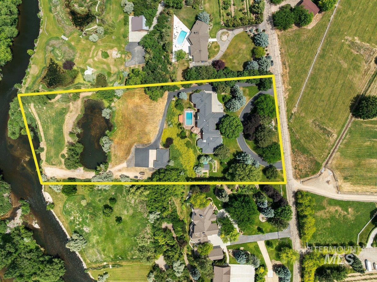 main property photo 1