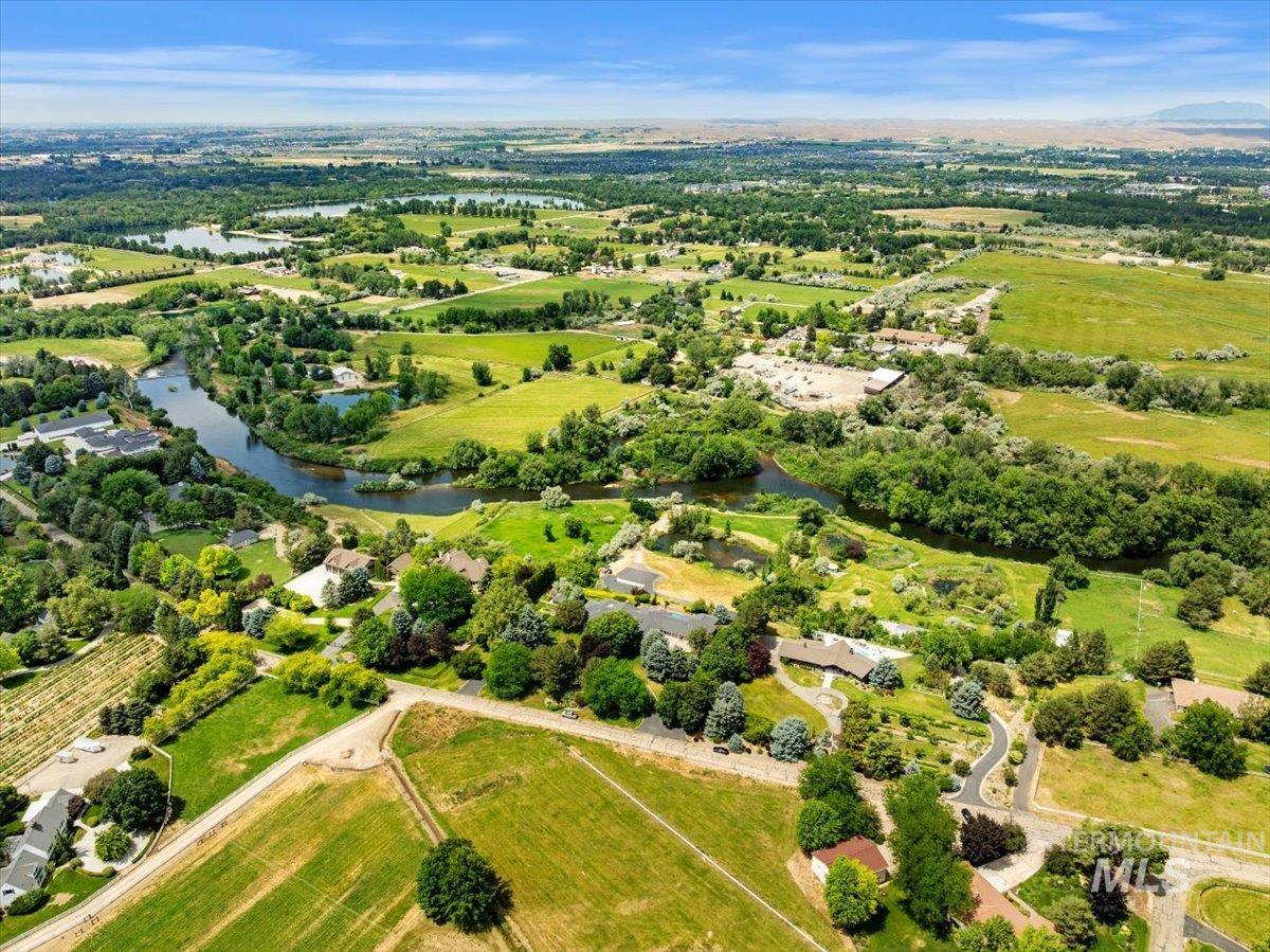 main property photo 46