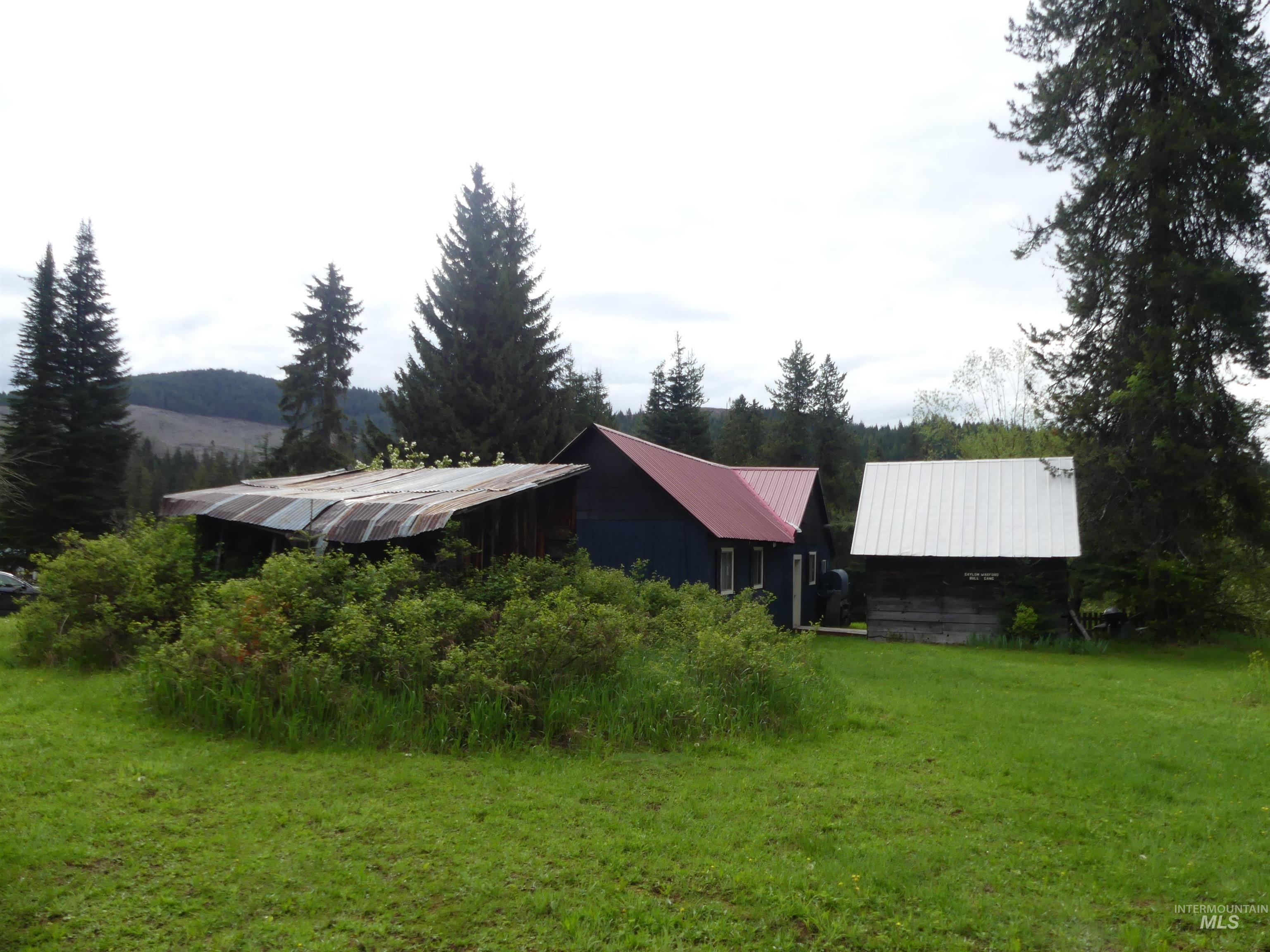 main property photo 11