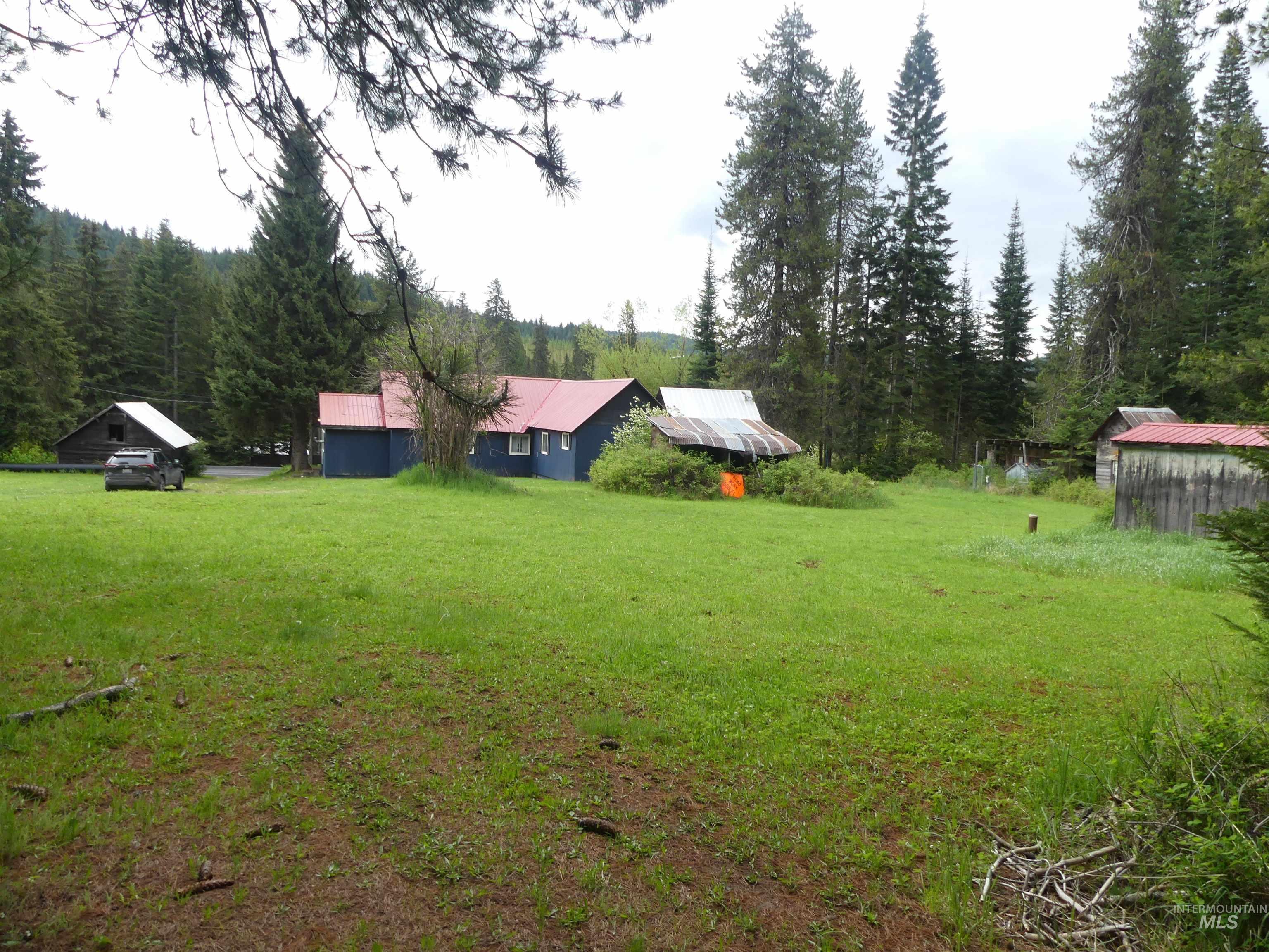 main property photo 9