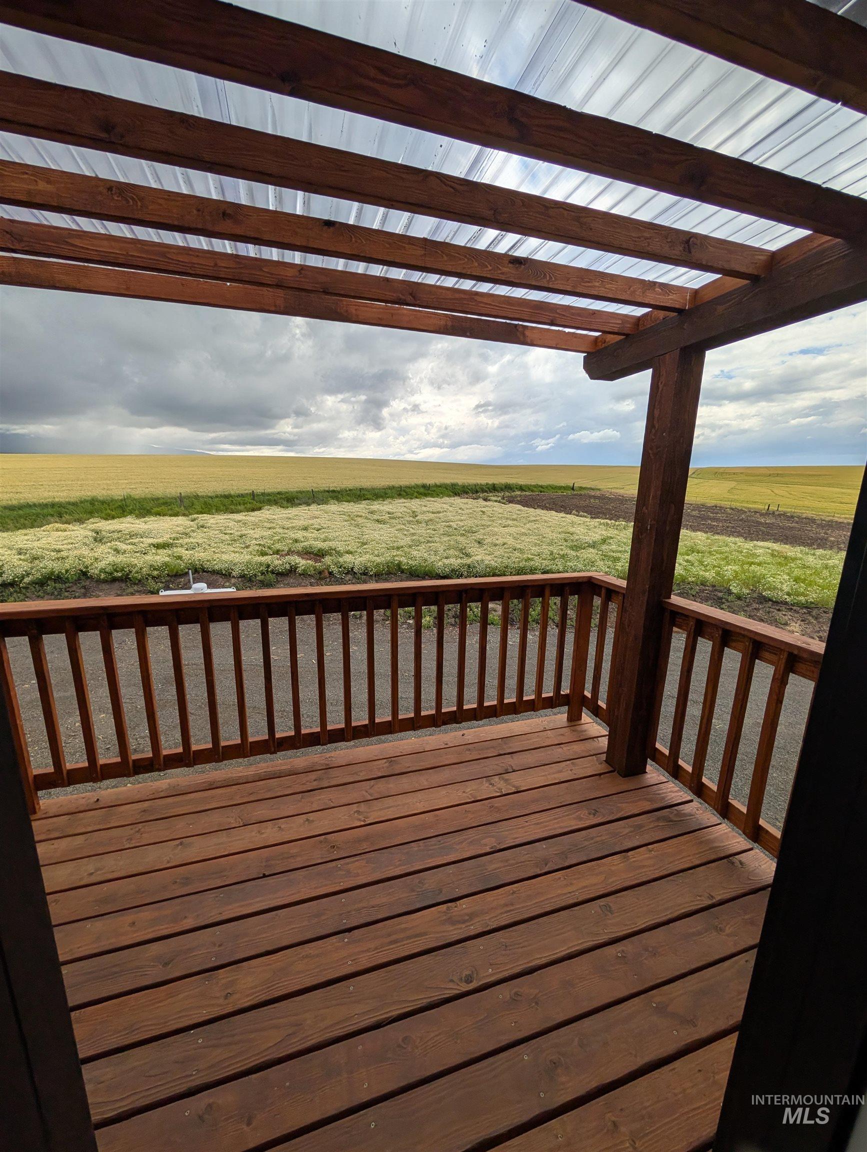 main property photo 30