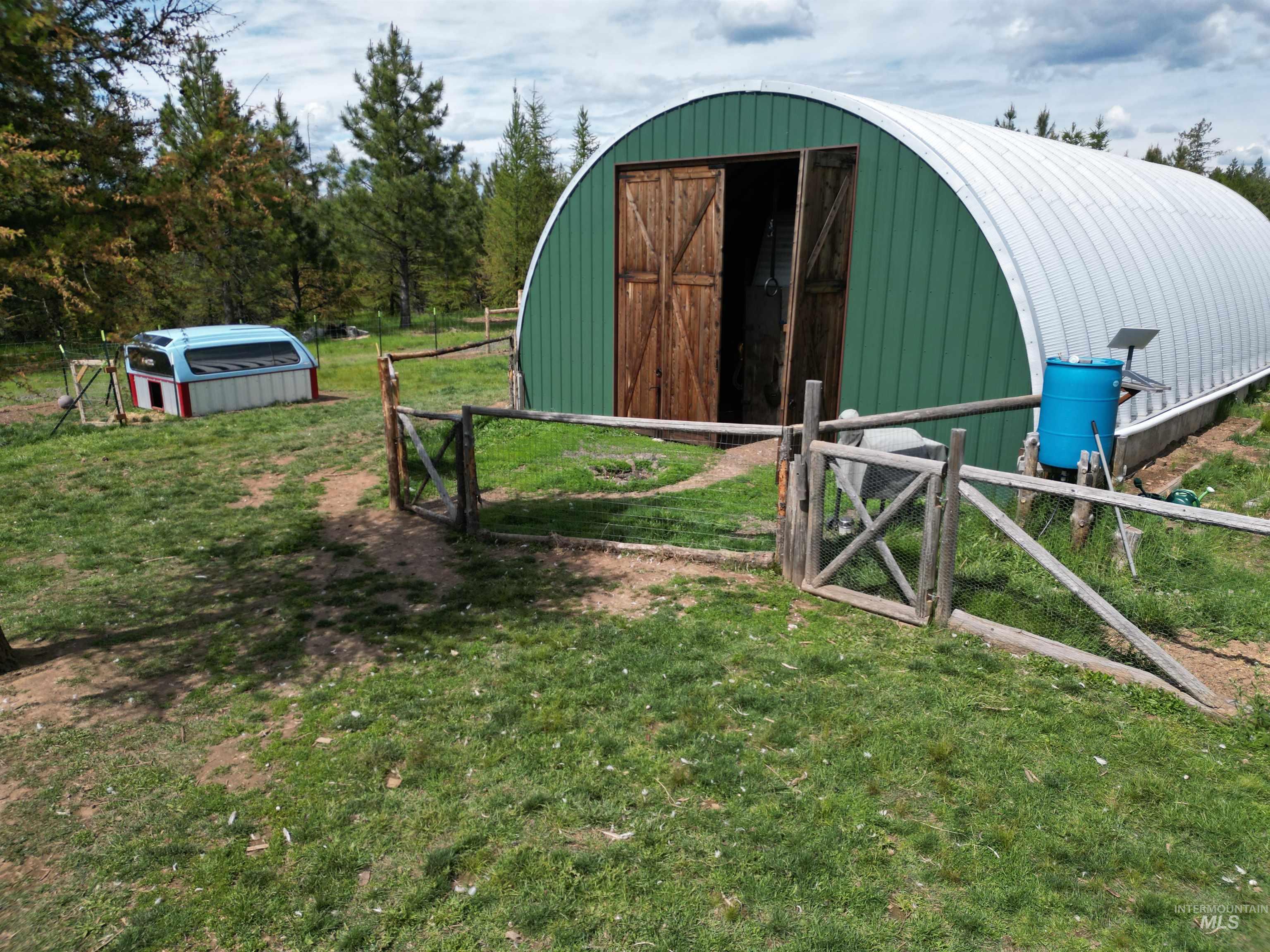 main property photo 36