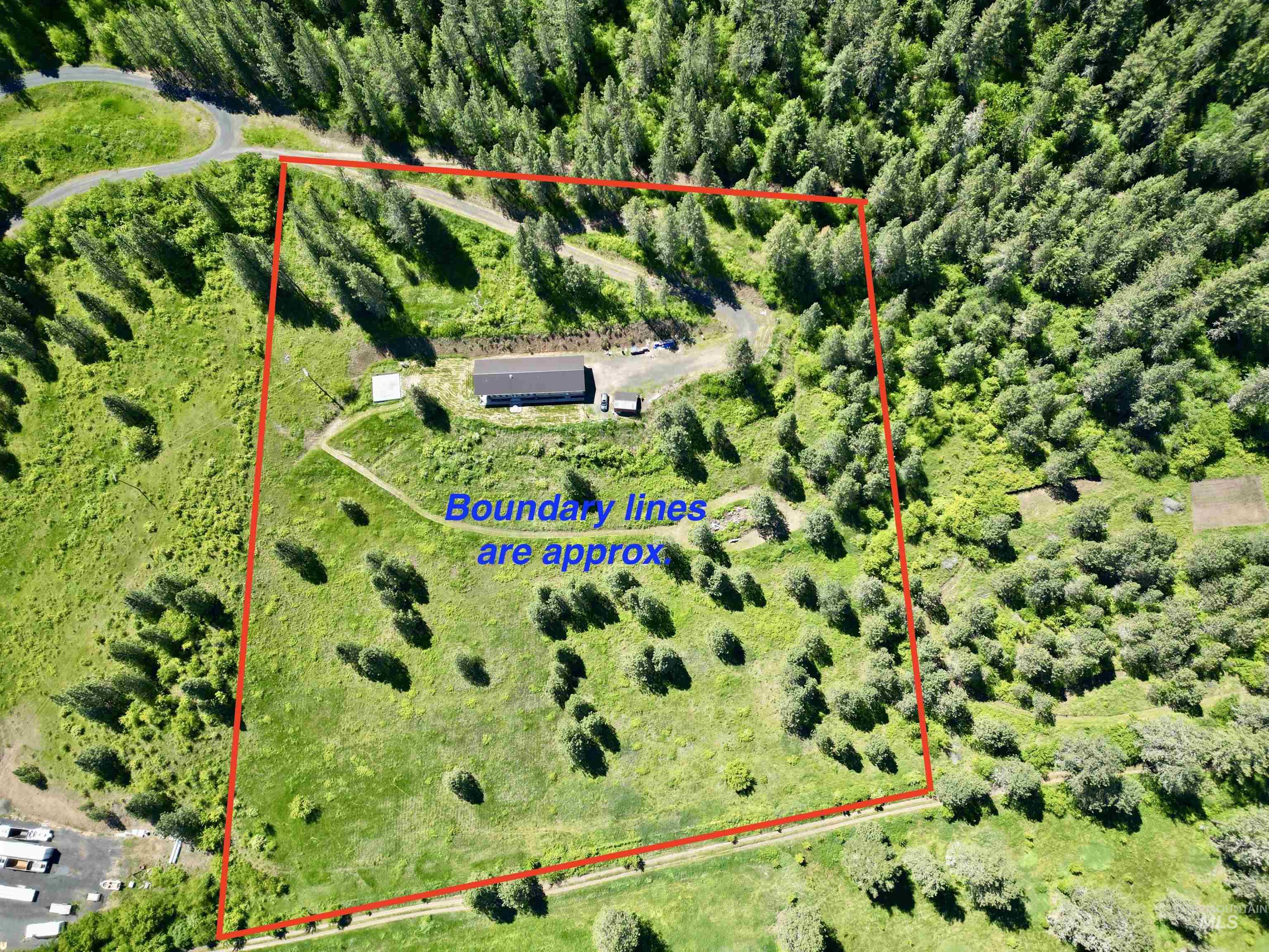 main property photo 2