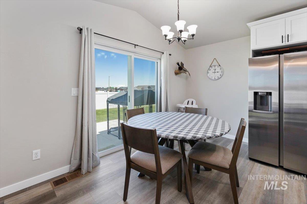 property viewer photo 13