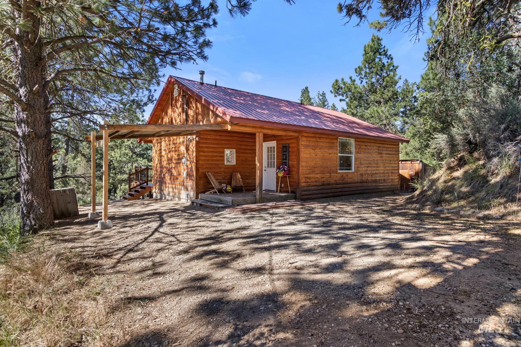 main property photo 2