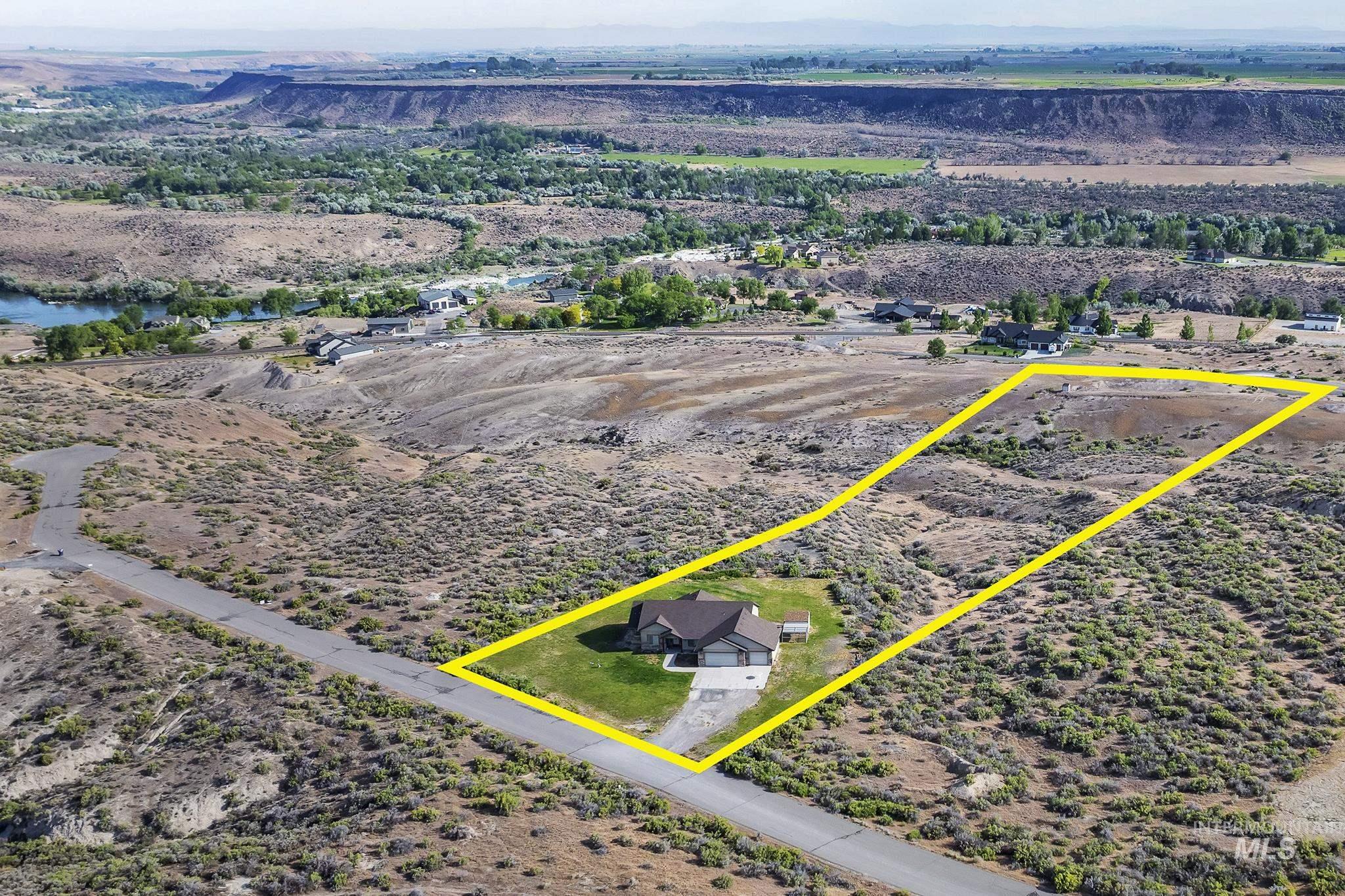main property photo 33