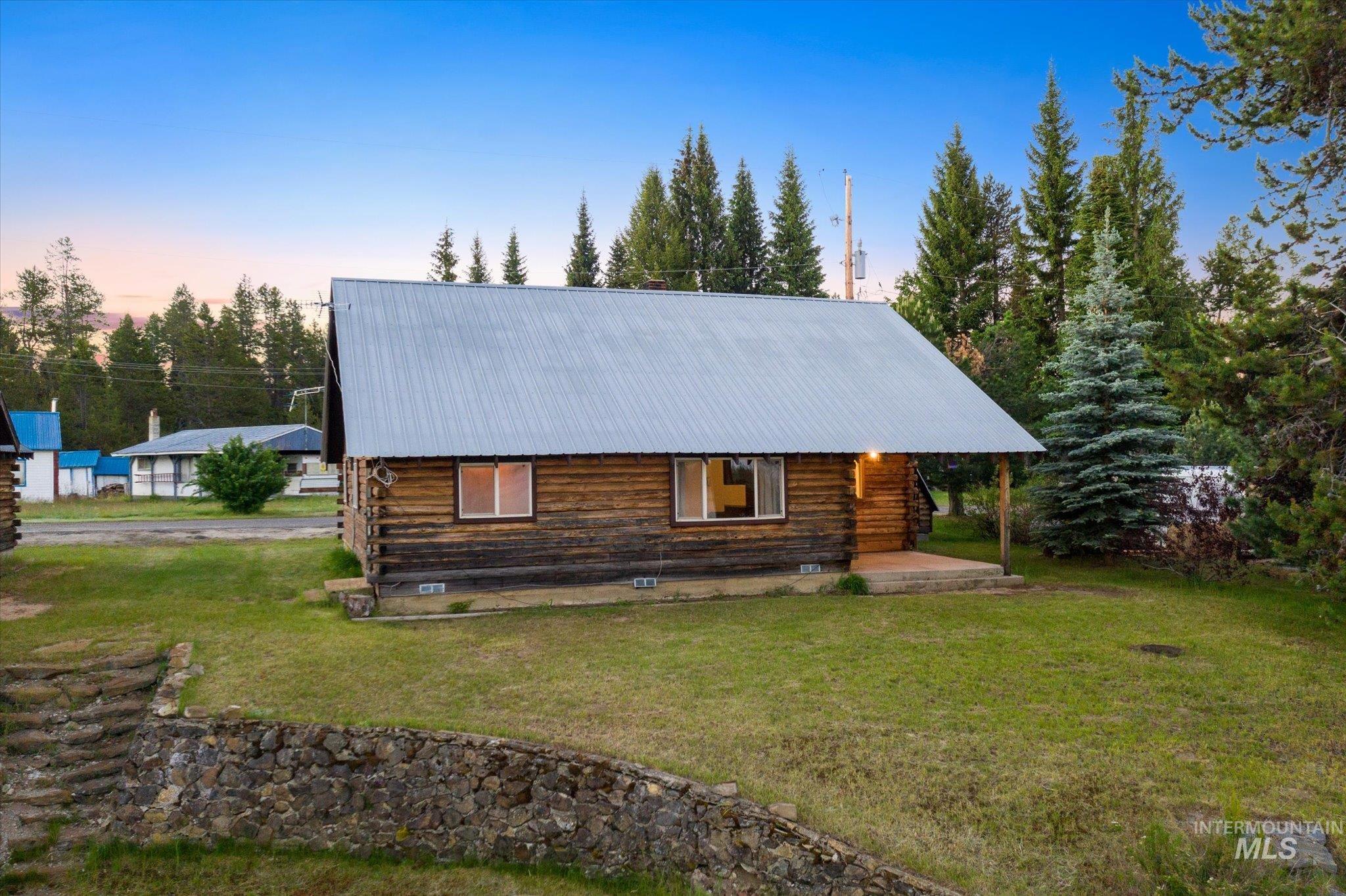 main property photo 8