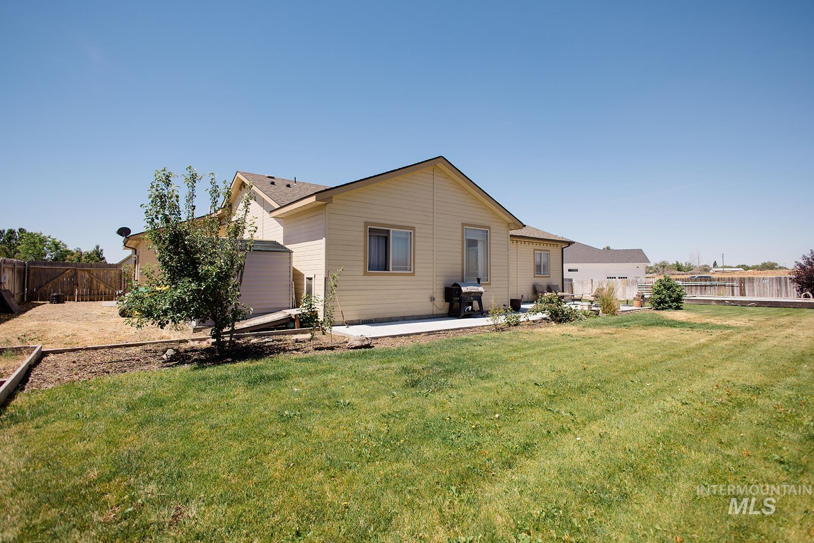main property photo 44