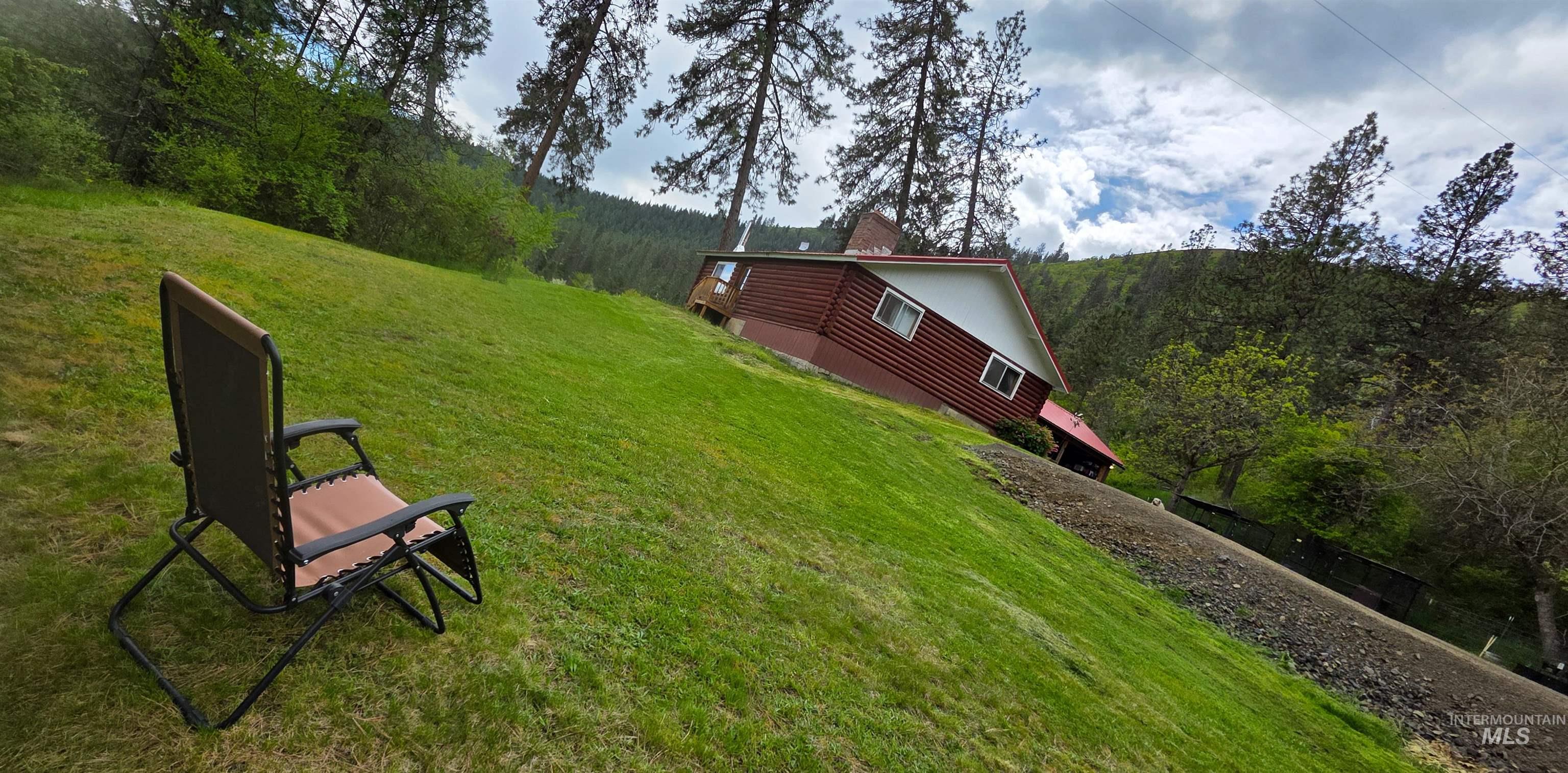 main property photo 34