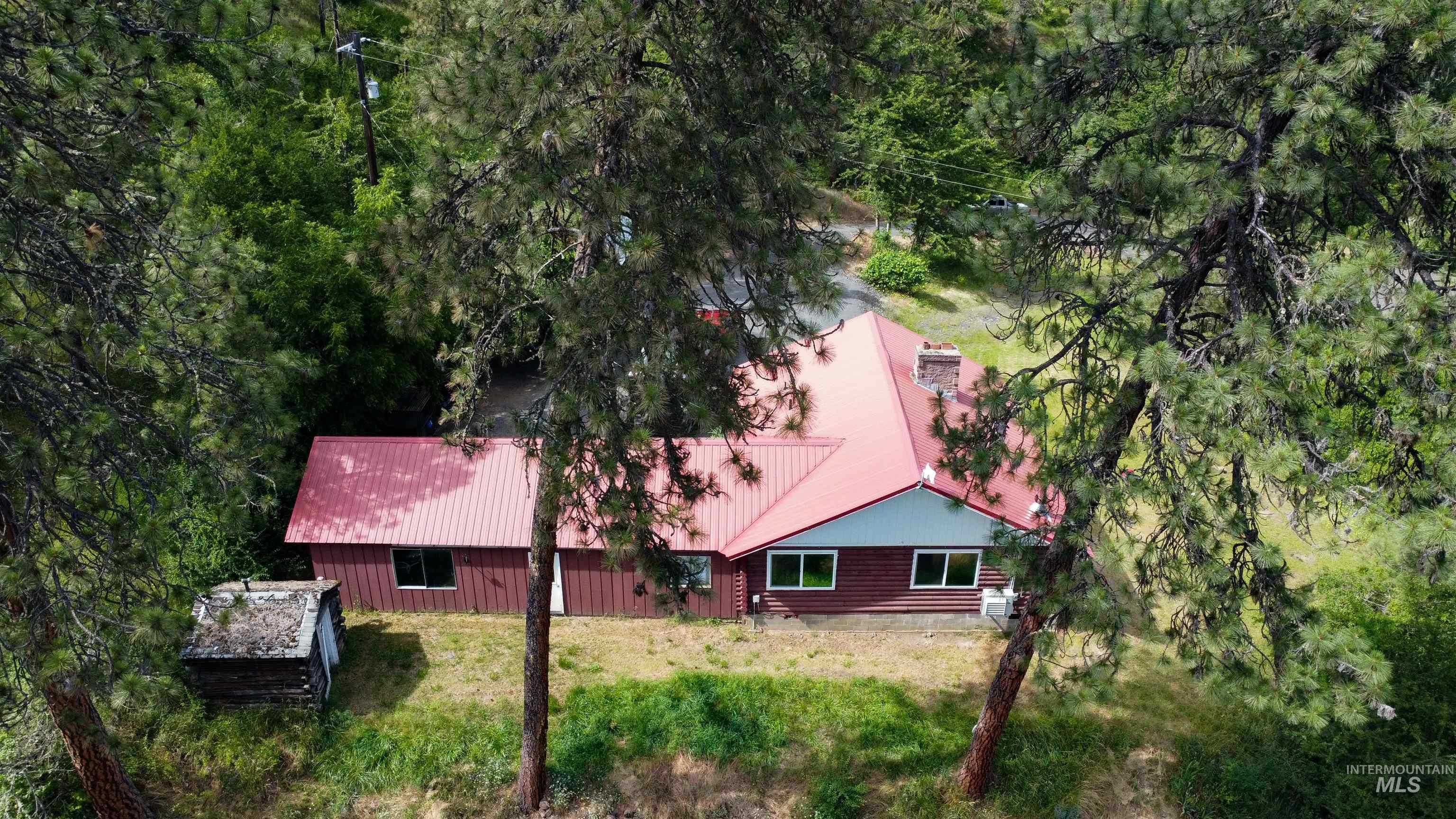 main property photo 39