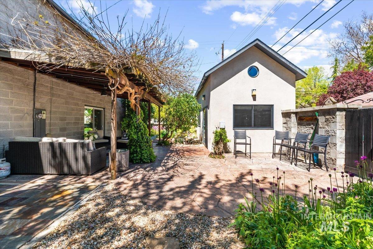 main property photo 43