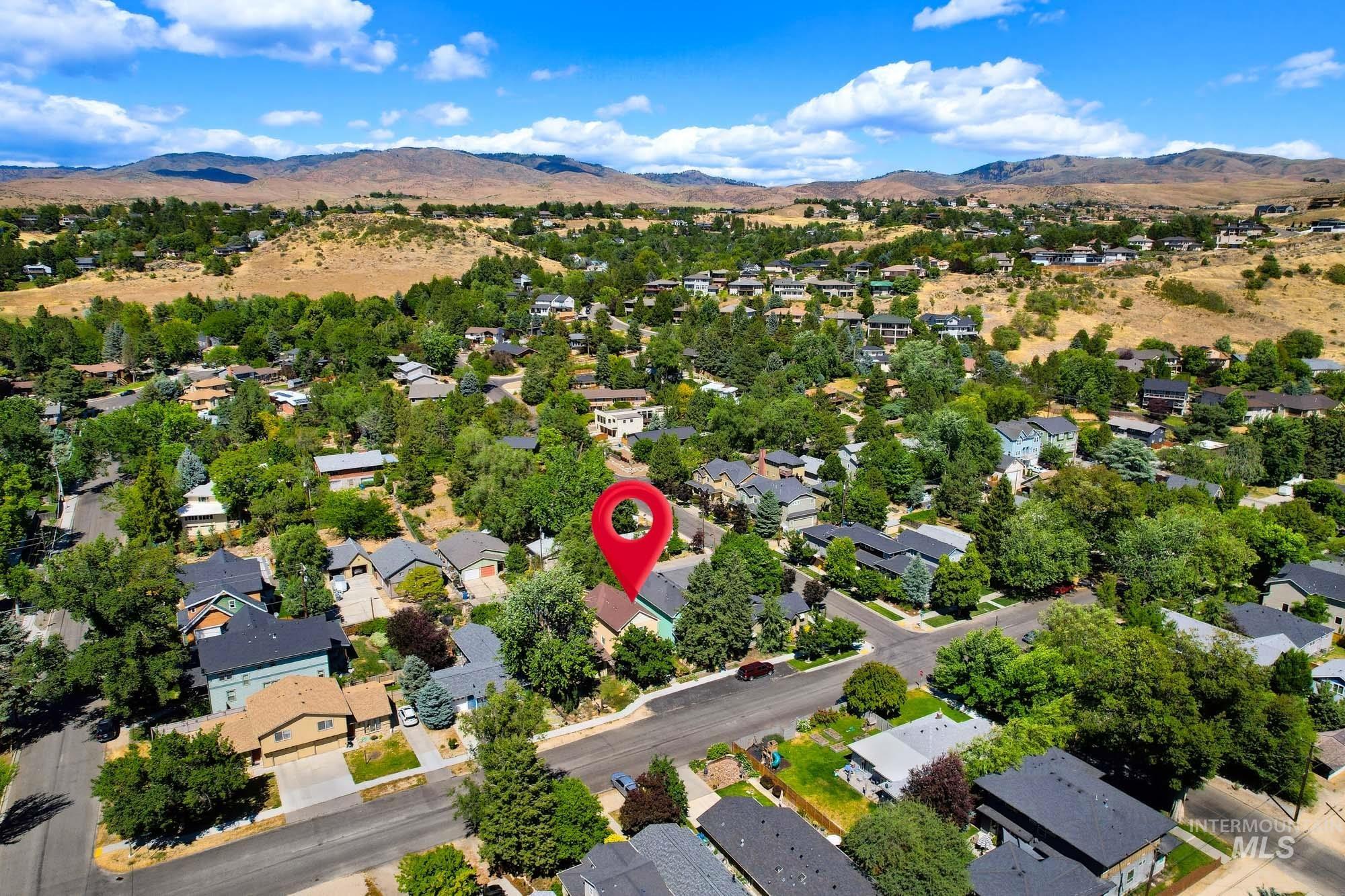 main property photo 41