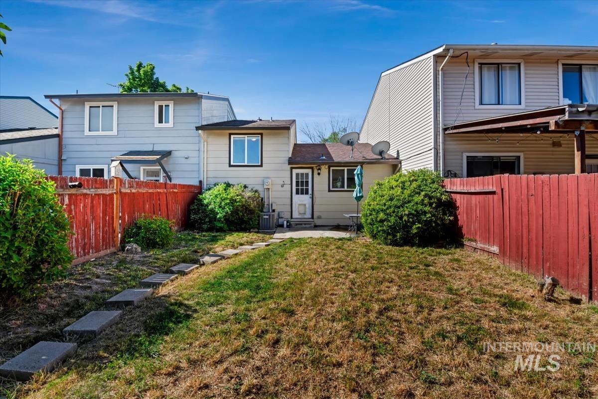 main property photo 22