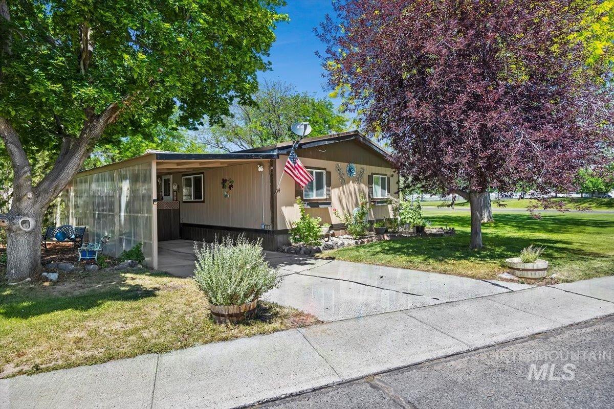 main property photo 1