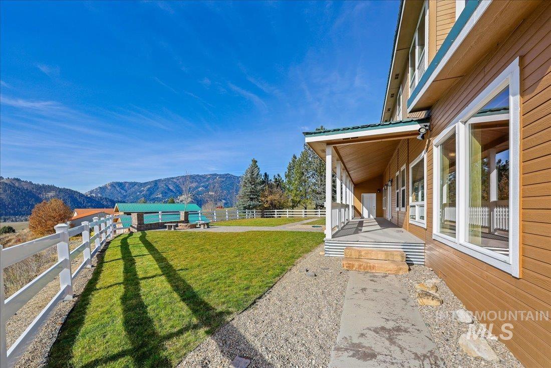 main property photo 7