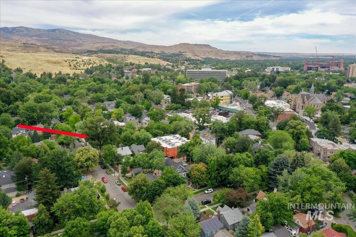 main property photo 27