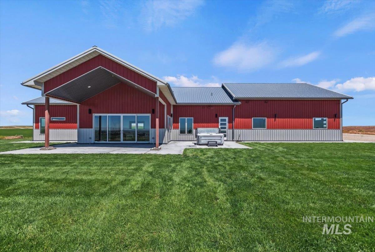 main property photo 44