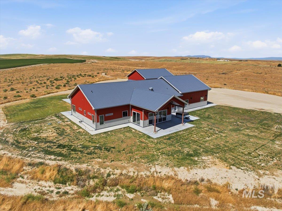 main property photo 47