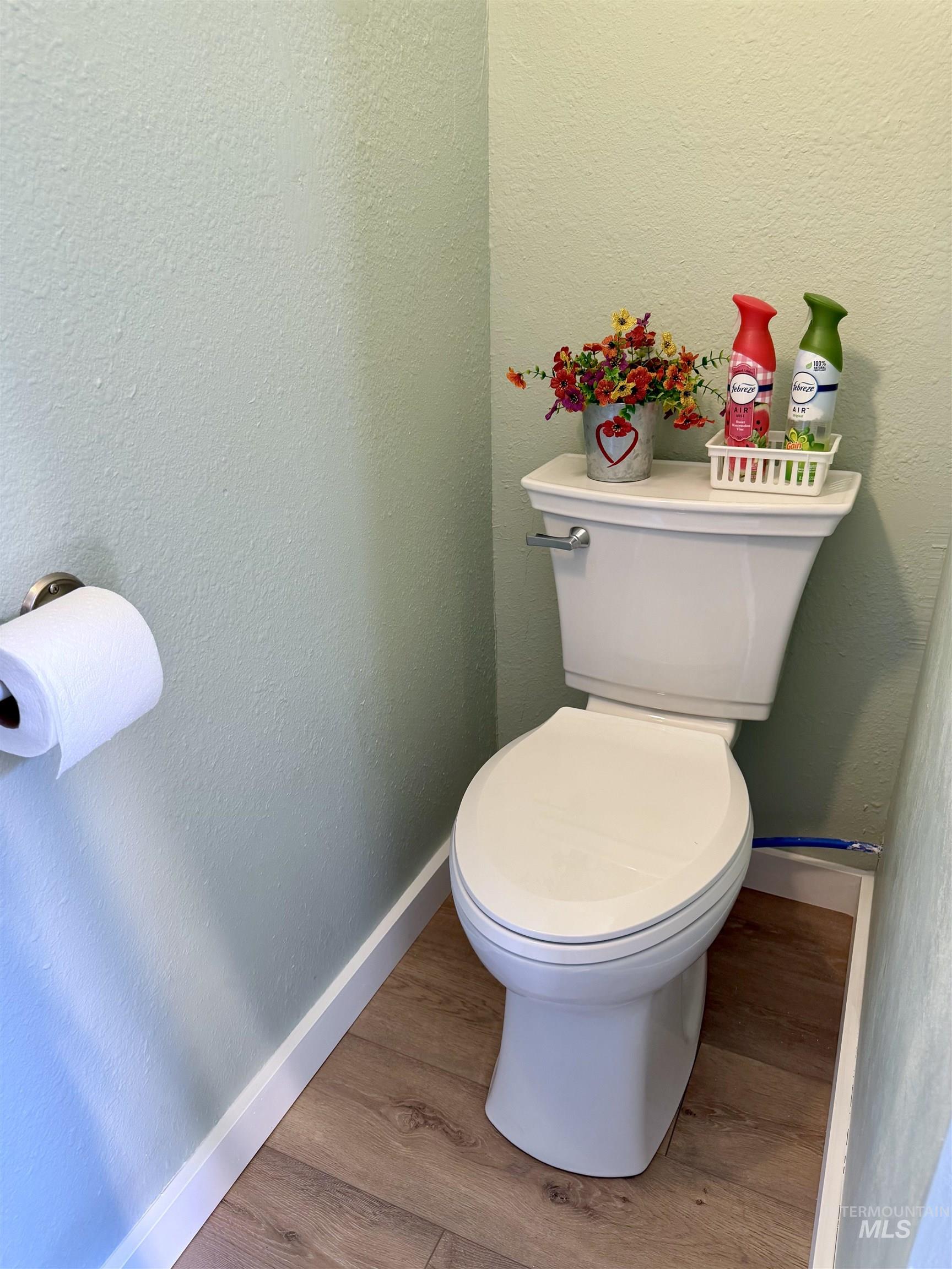 main property photo 23