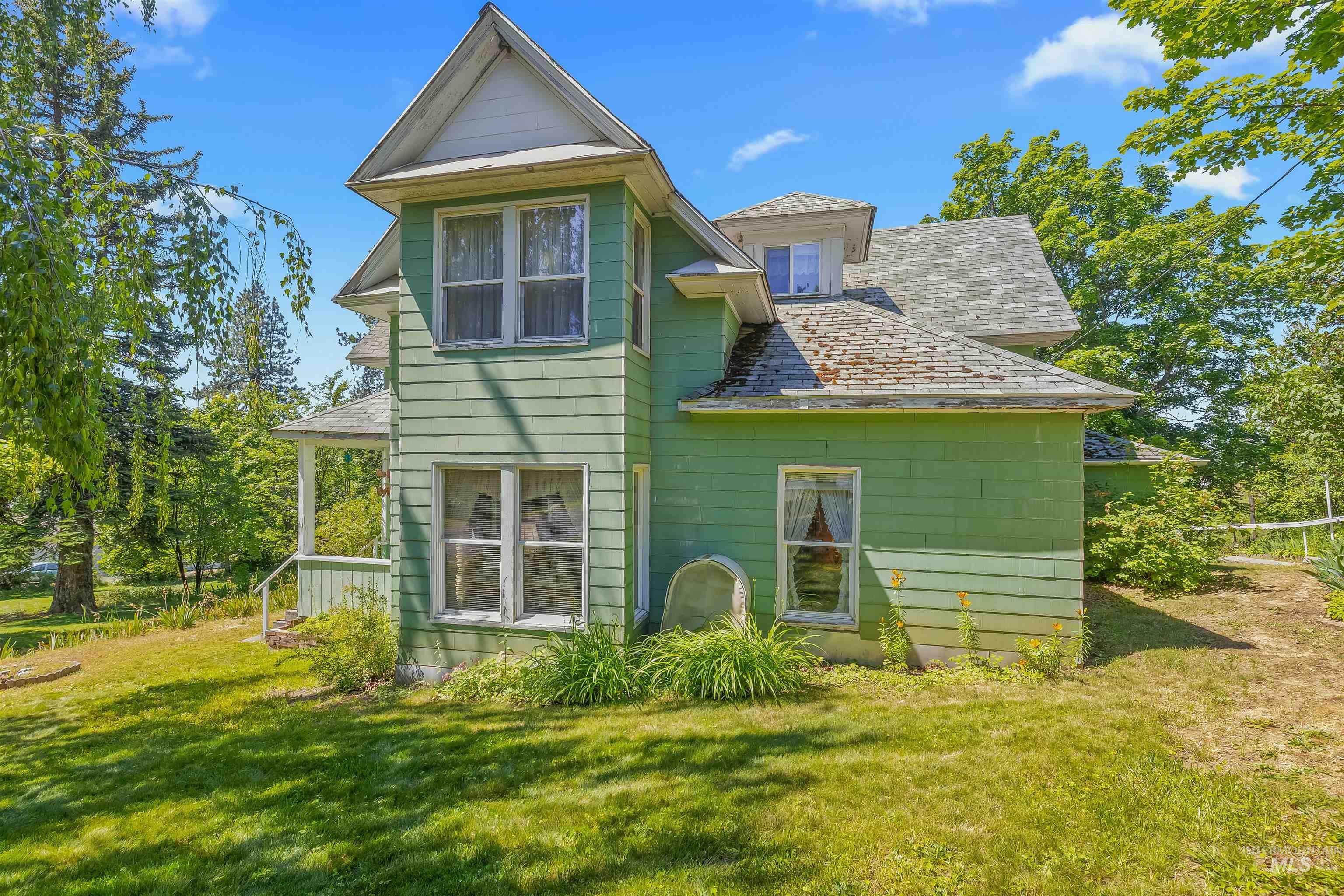 main property photo 33