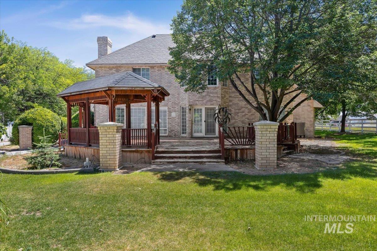 main property photo 36