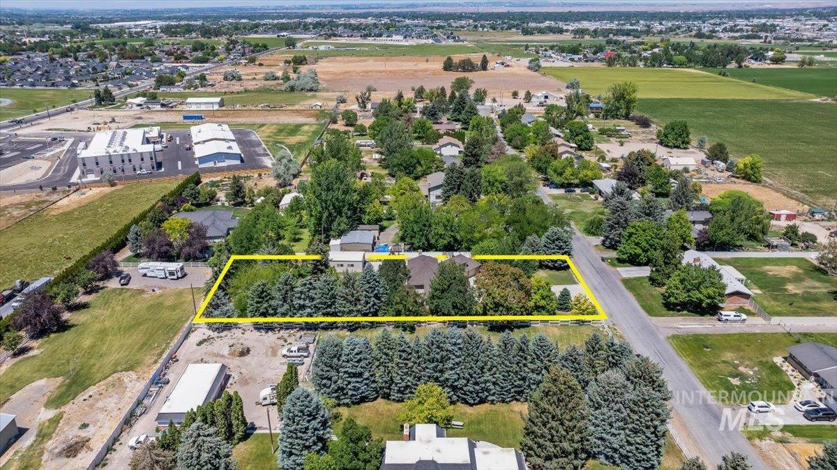 main property photo 47