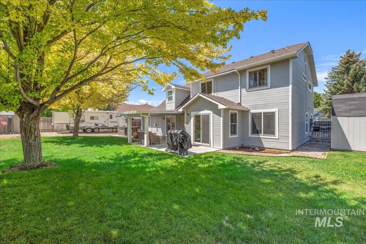 main property photo 35
