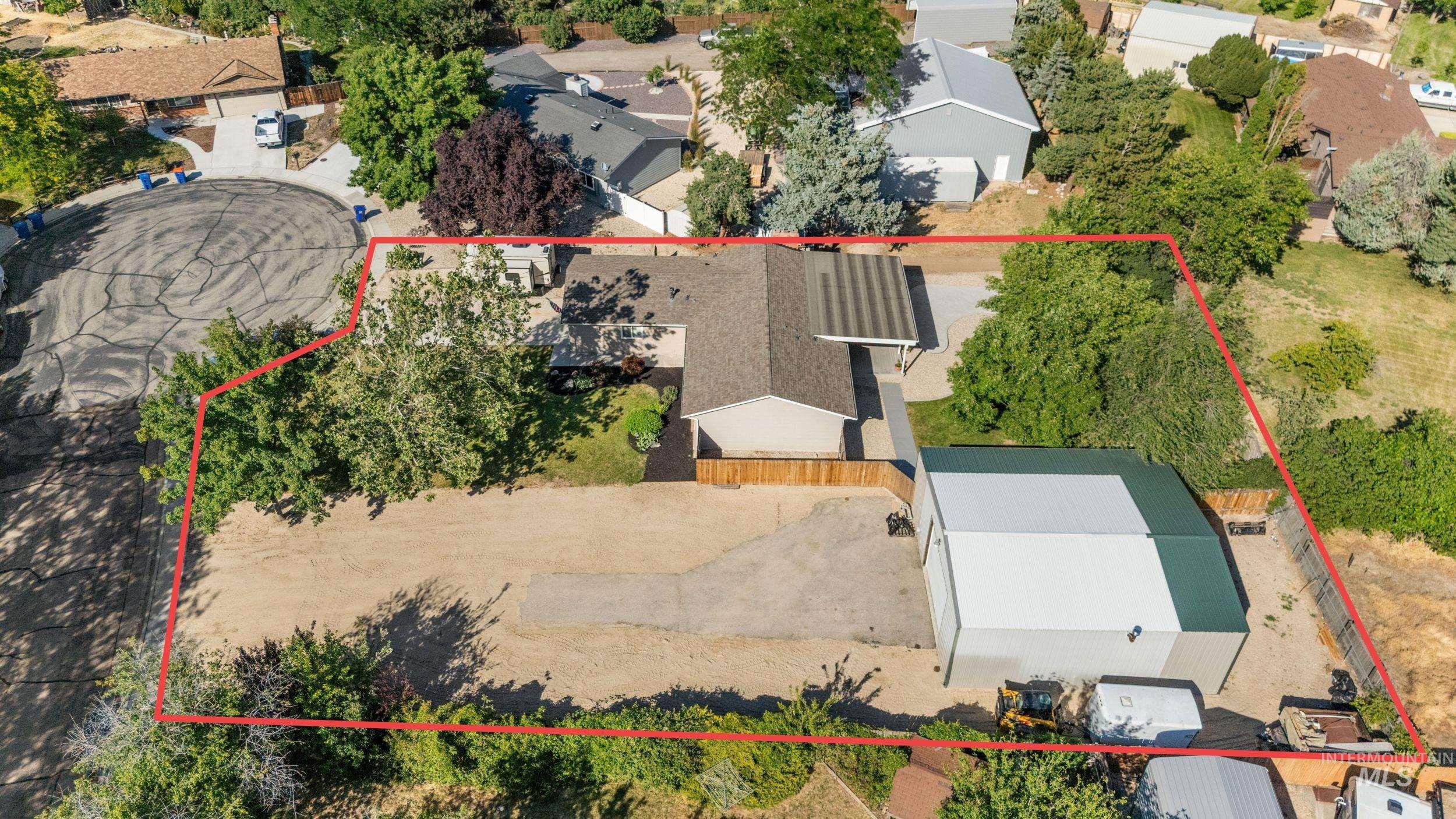 main property photo 48