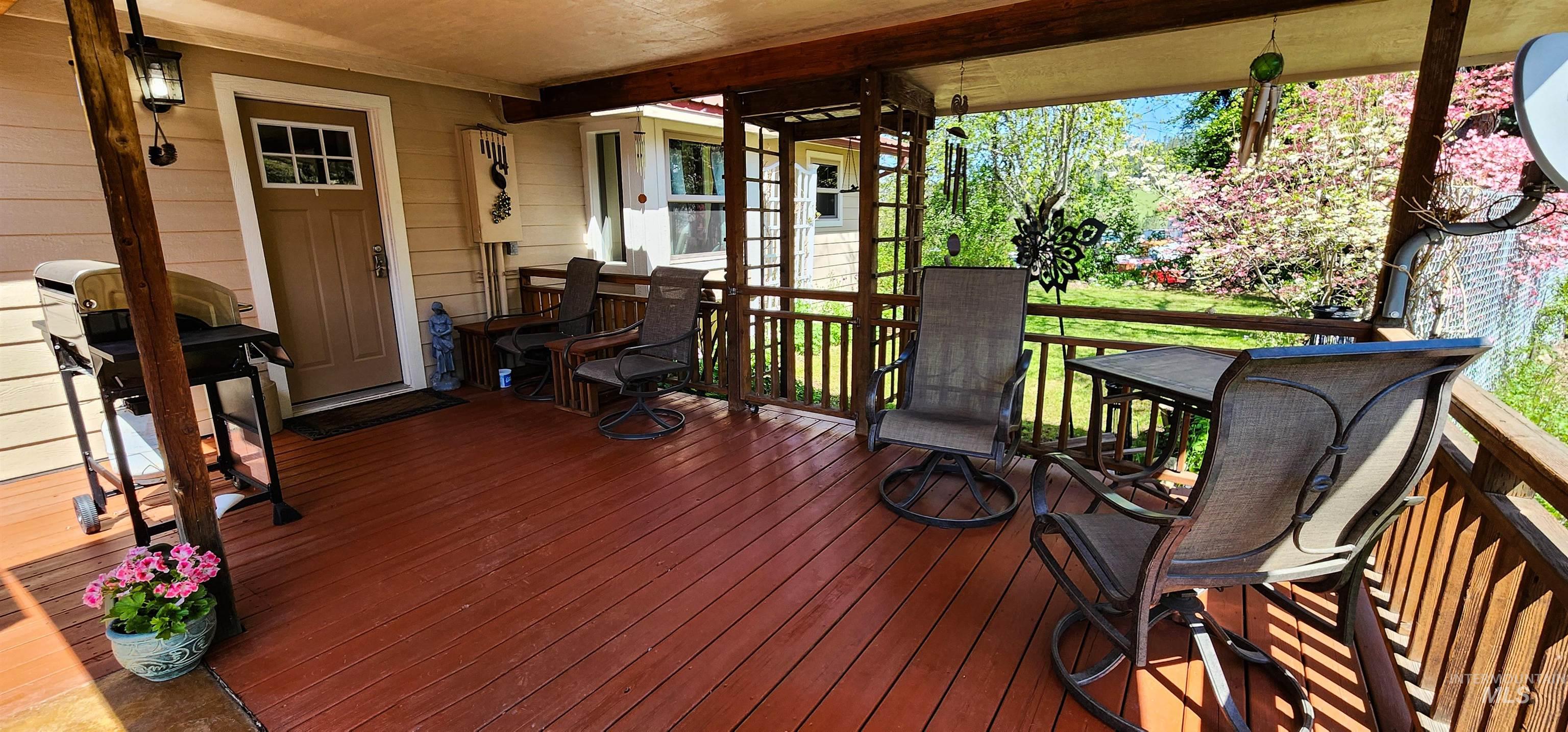 main property photo 23
