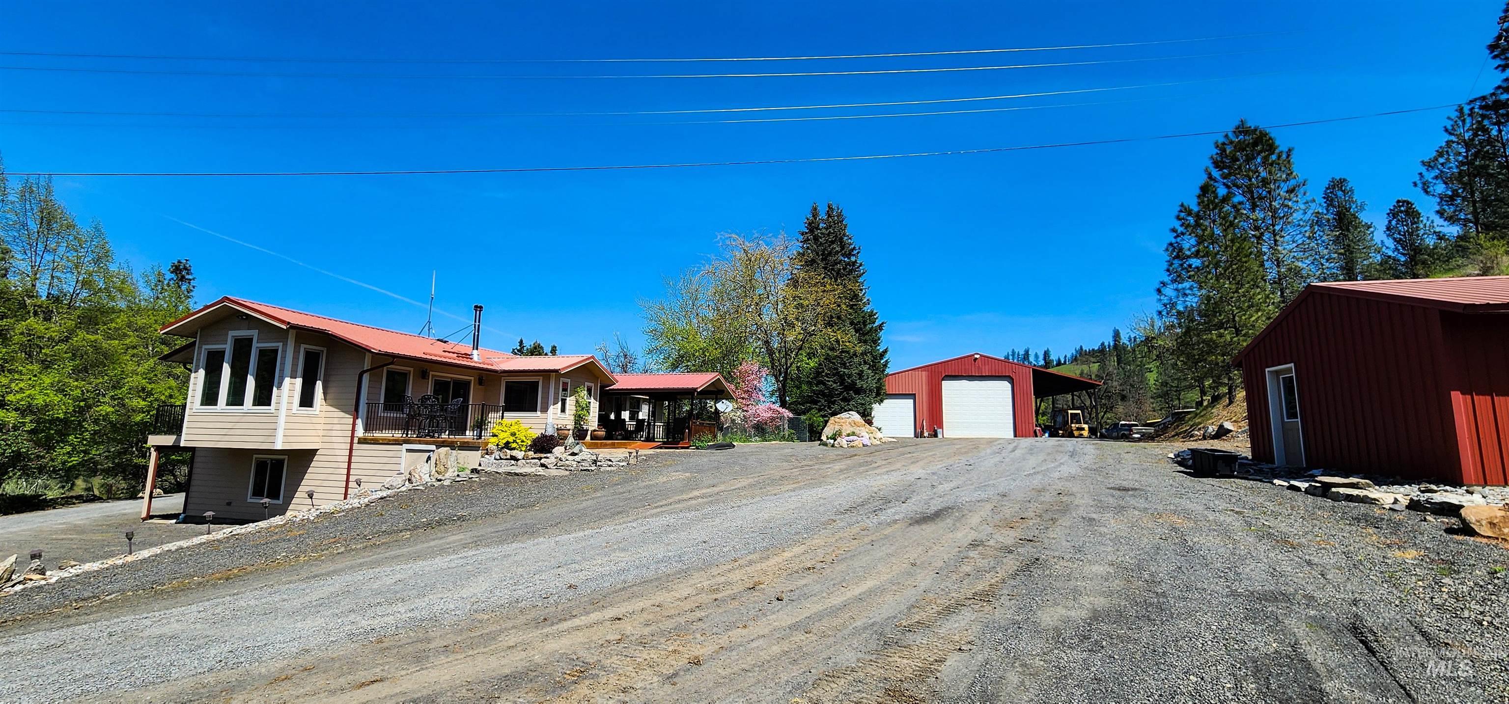 main property photo 34