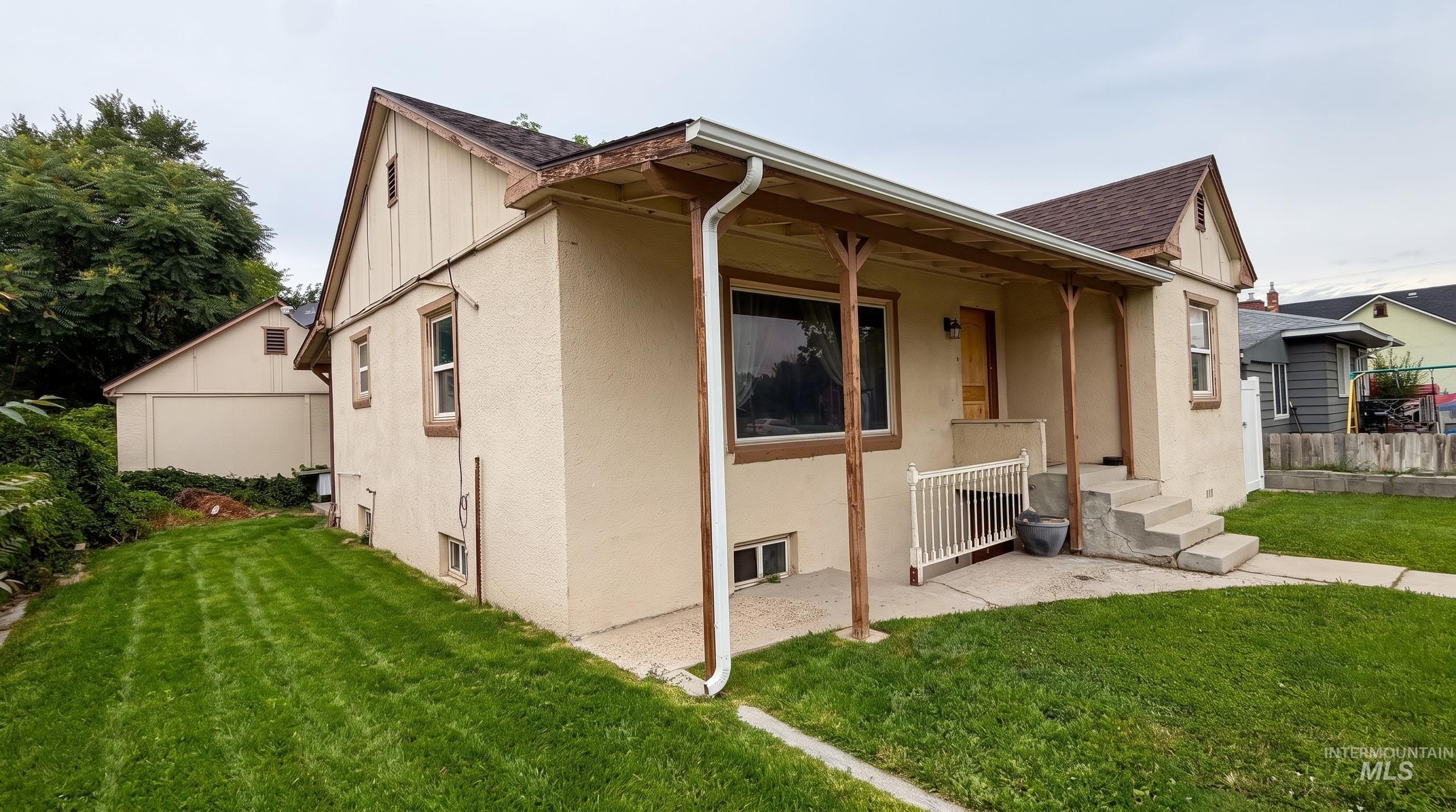 main property photo 1