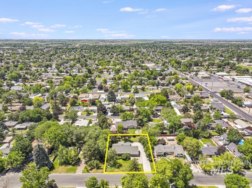 main property photo 21