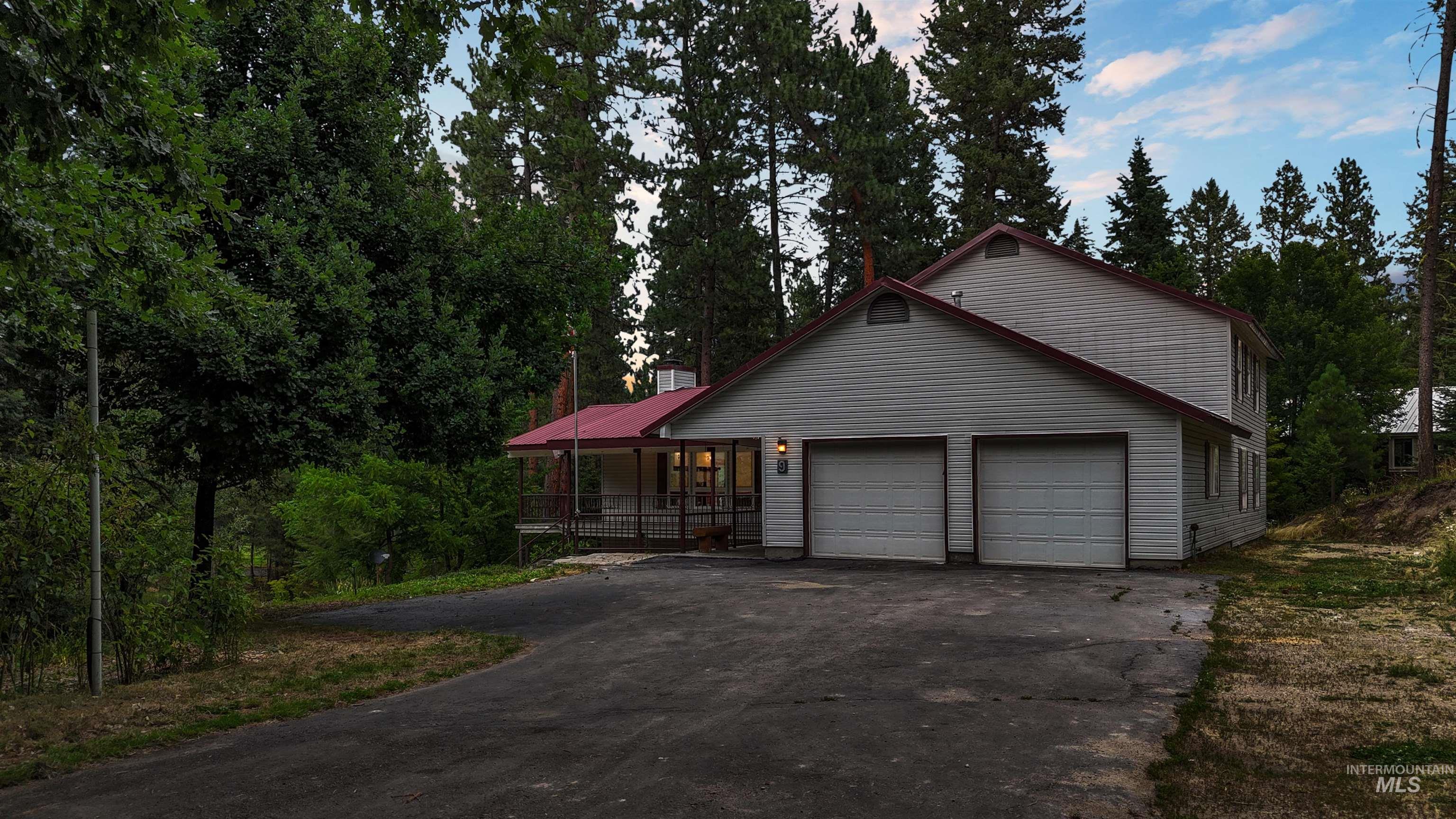 main property photo 45