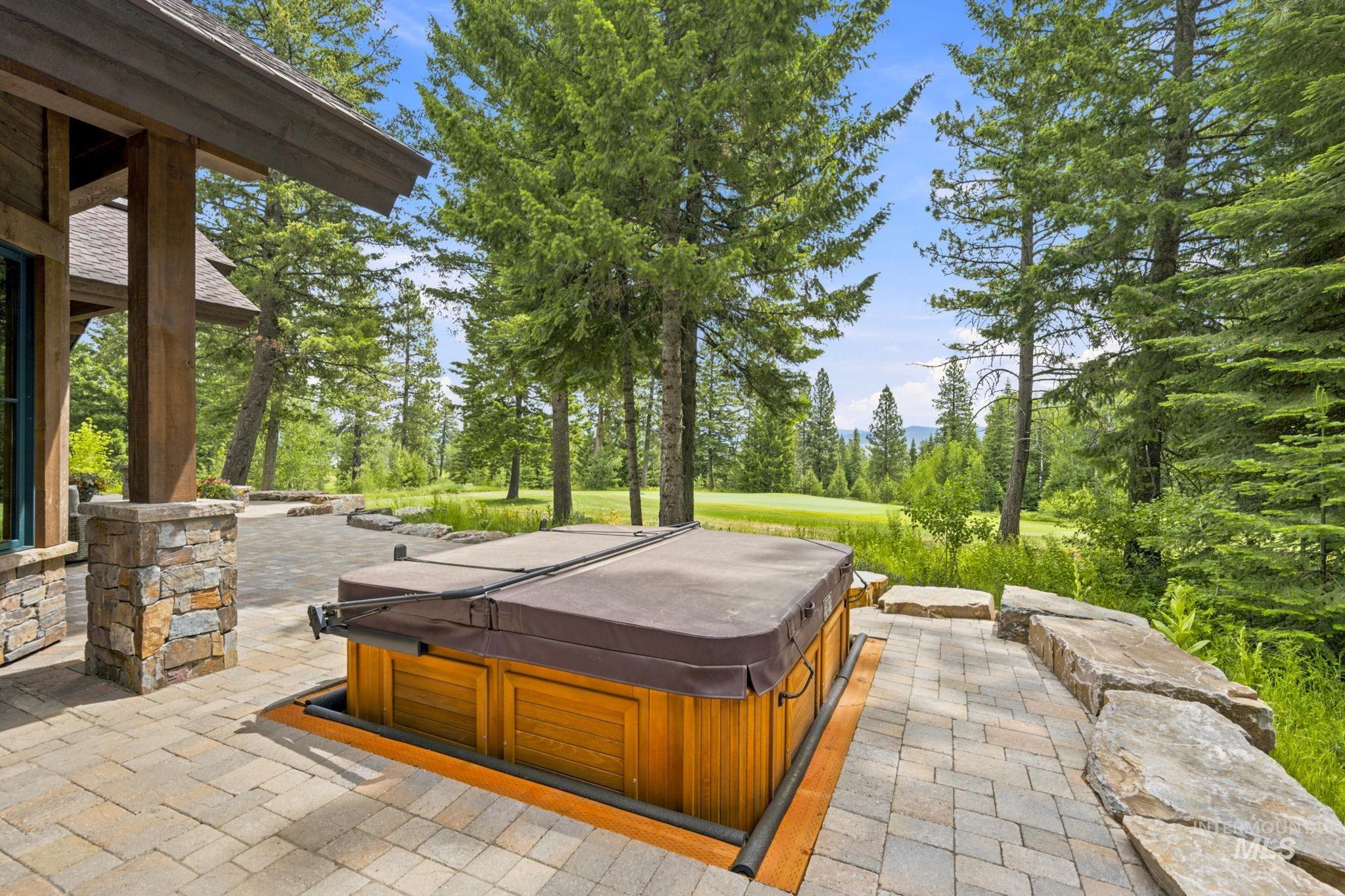 main property photo 41