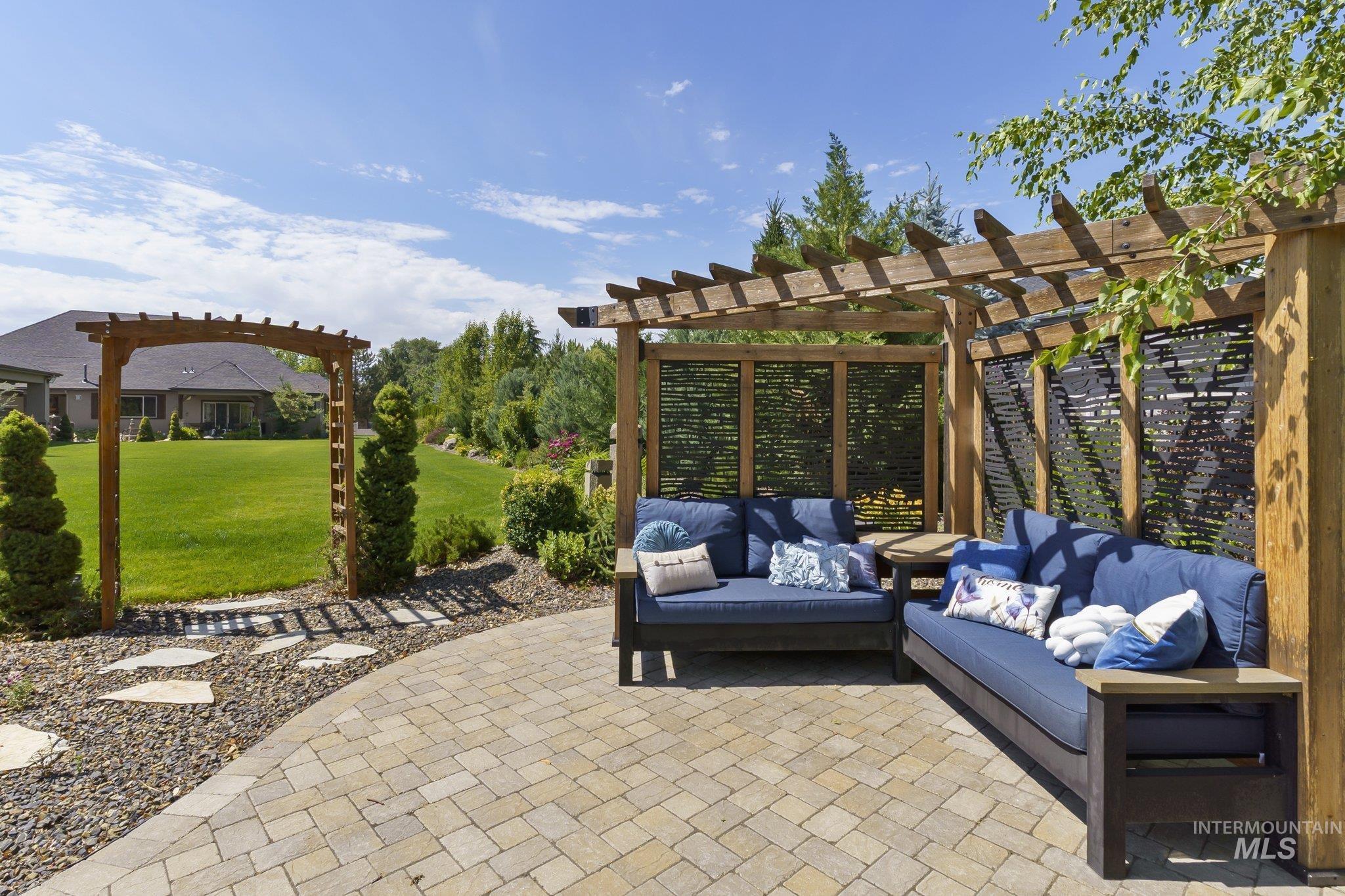 main property photo 49