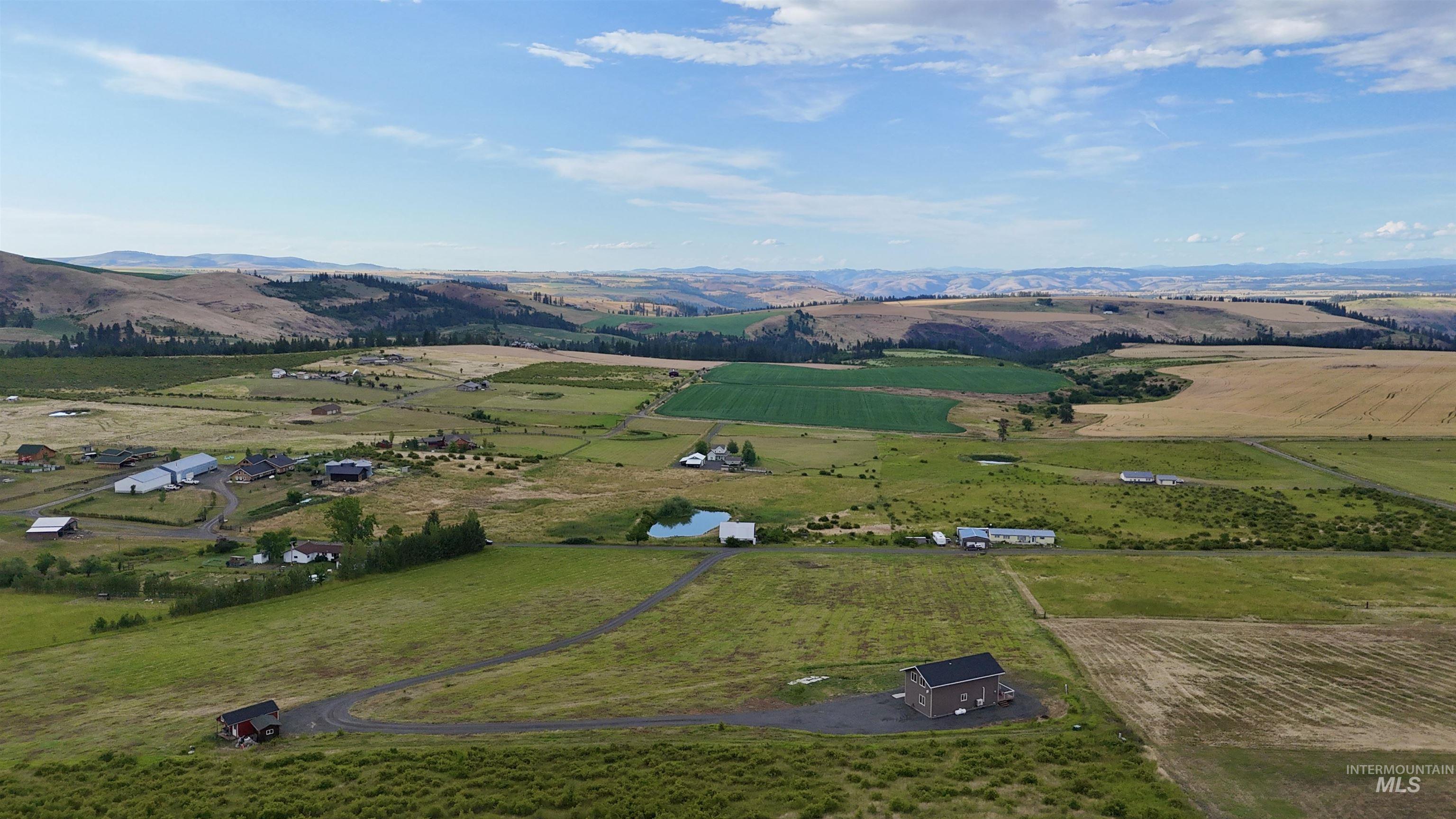 main property photo 33