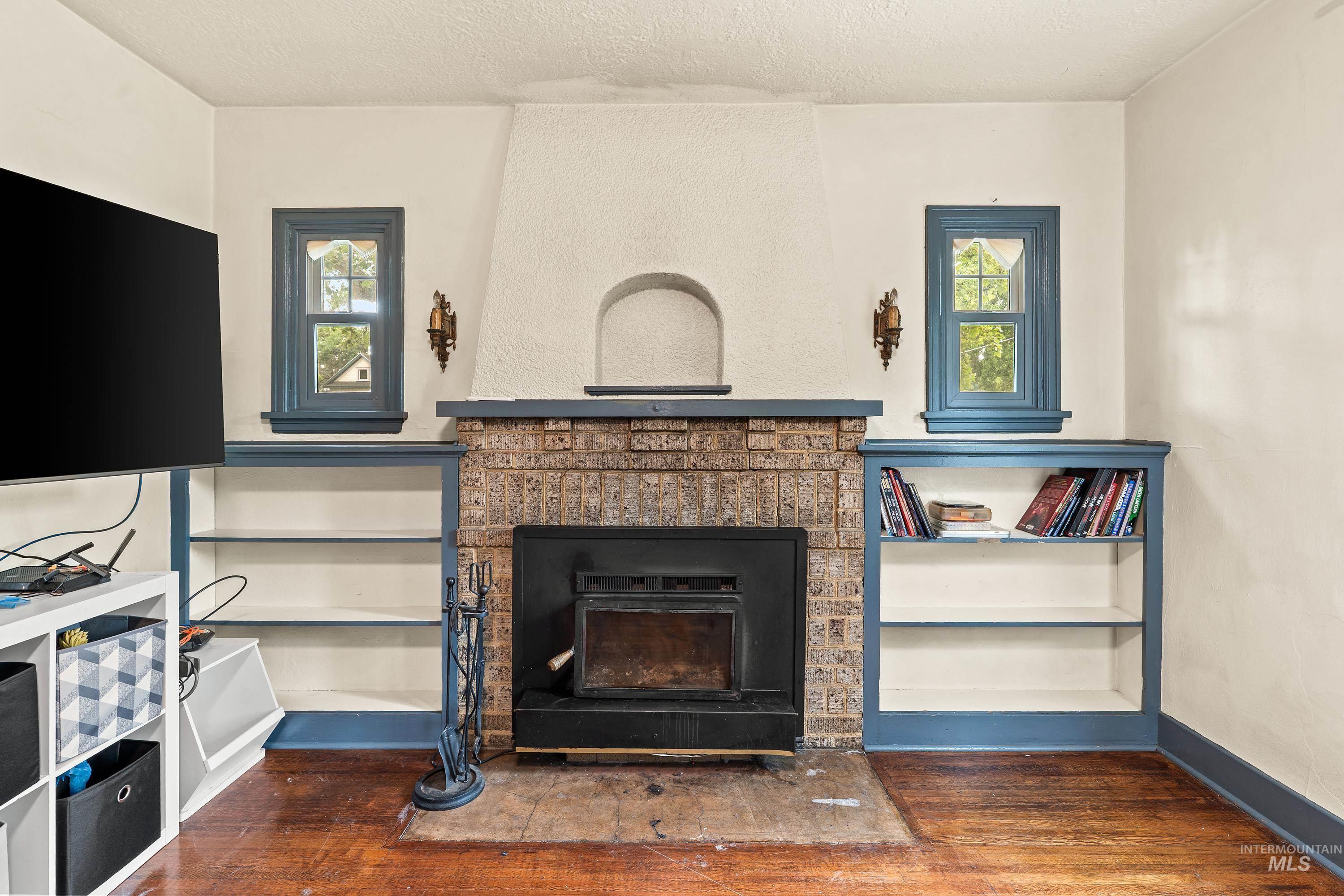 main property photo 4