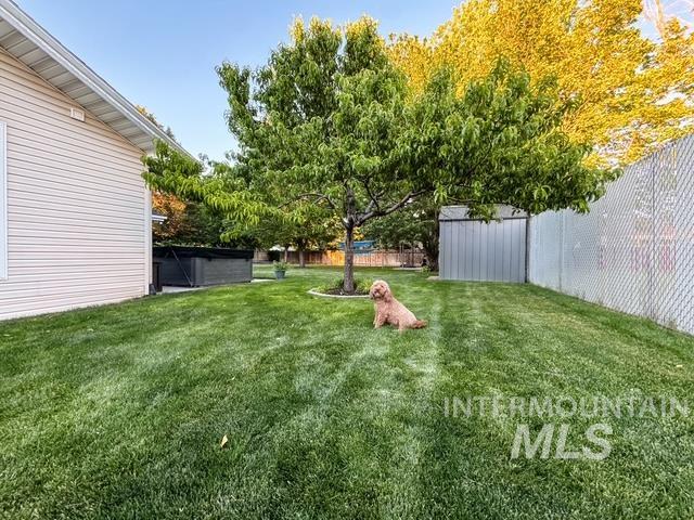 main property photo 33