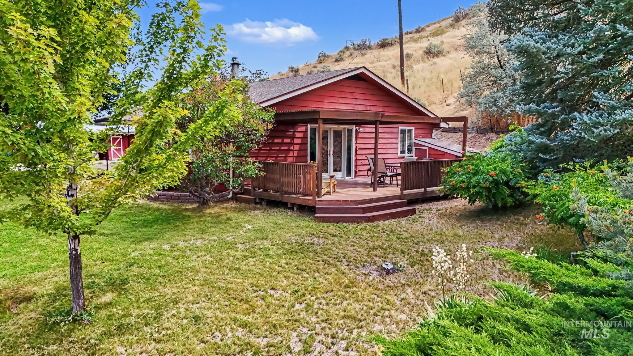 main property photo 1