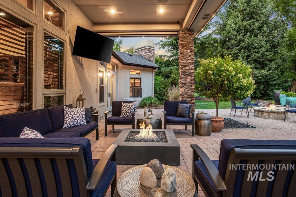 main property photo 49