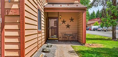 image of property with 2 Bed | 3 Bath | 1,176 Sqft
