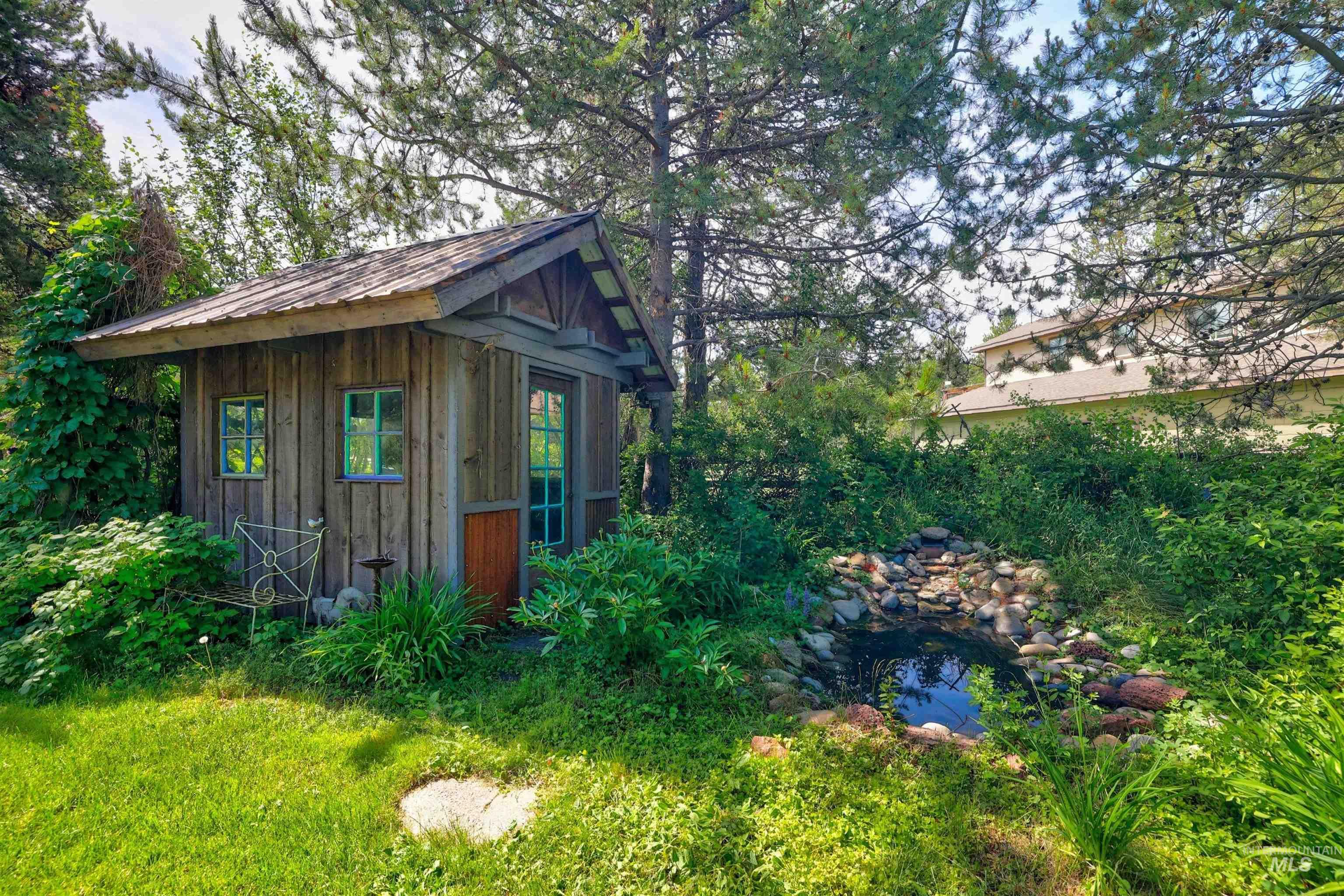 main property photo 46