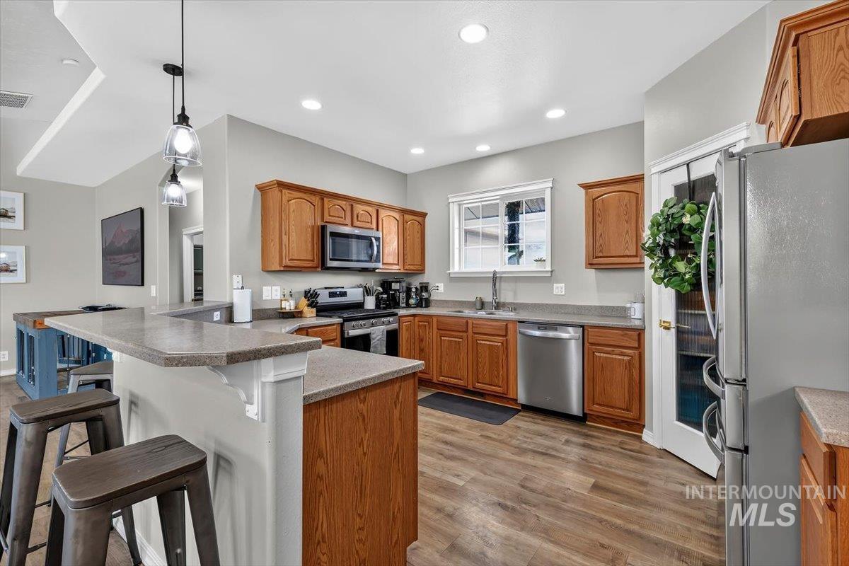 main property photo 12