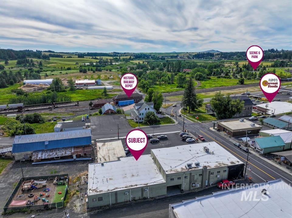 main property photo 45
