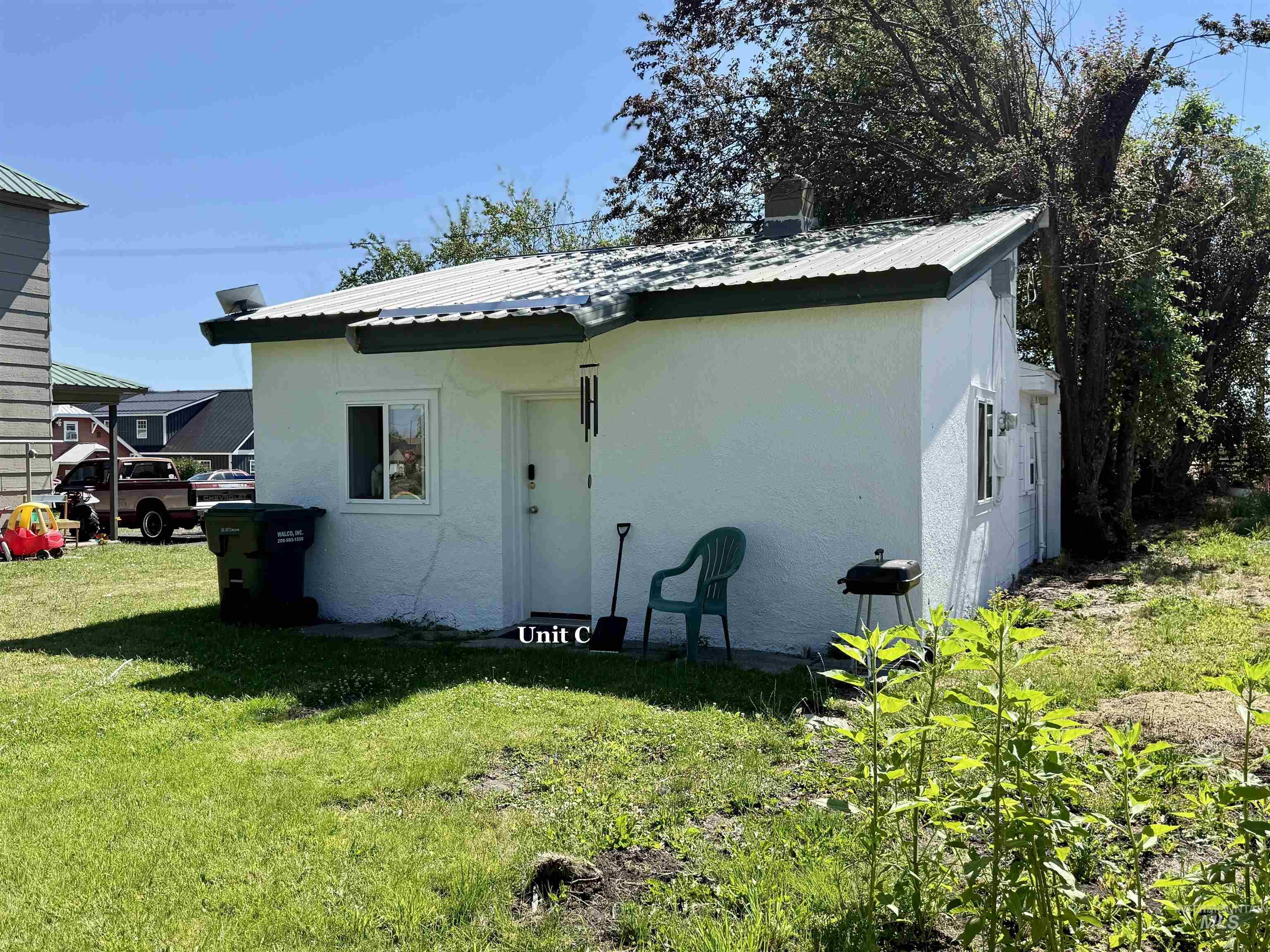 main property photo 21