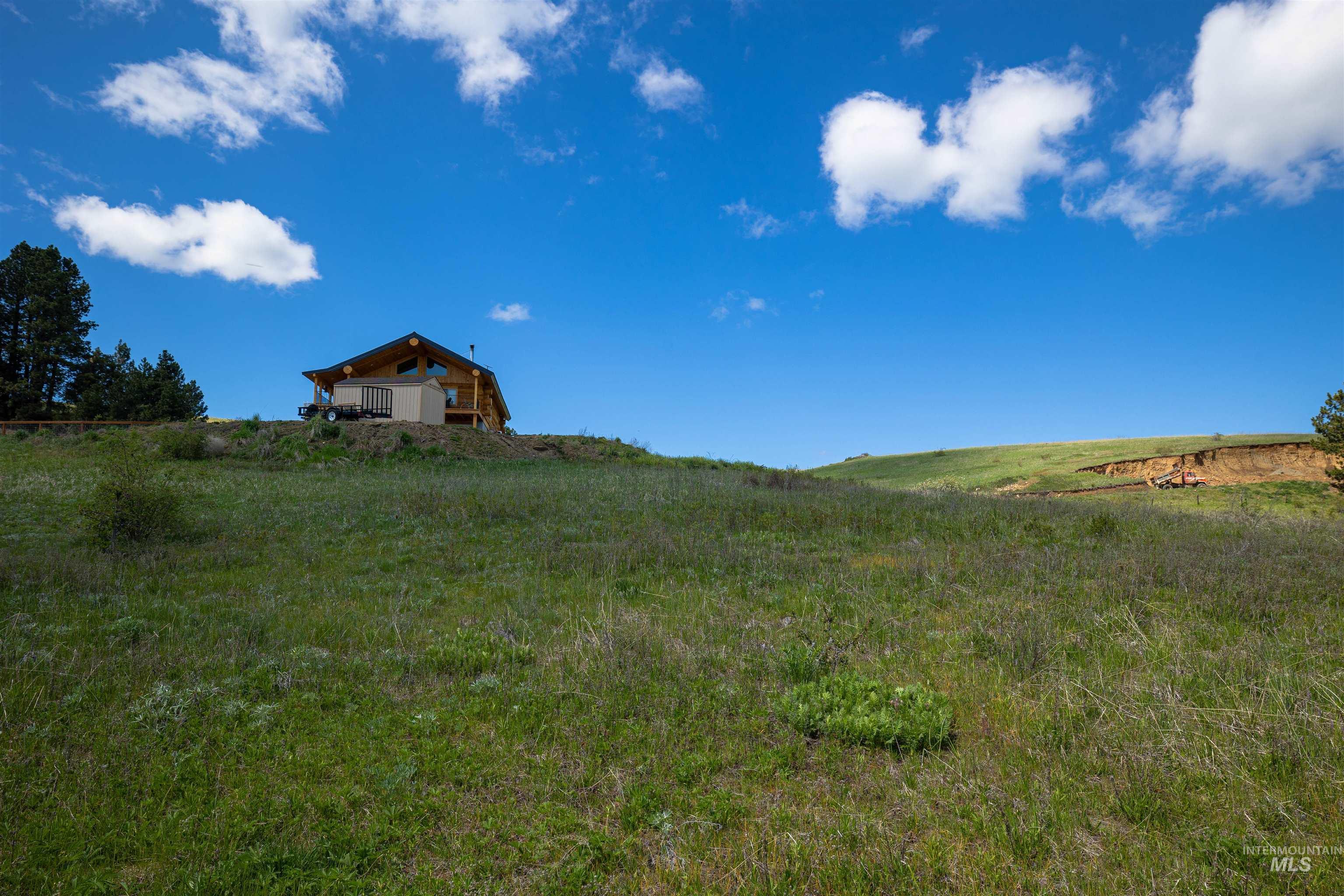 main property photo 14